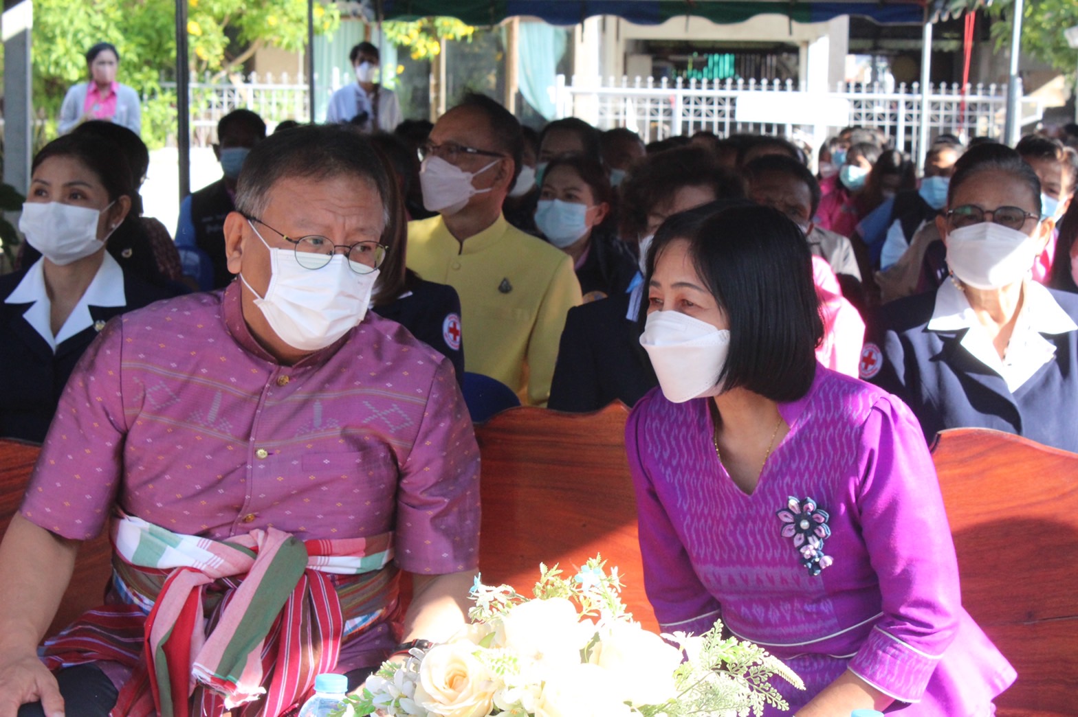 ?พช.ยโสธร ส่งมอบบ้านครัวเรือนตามโครงการบ้านห่วงใยจากใจ GLO ประจำปี 2565