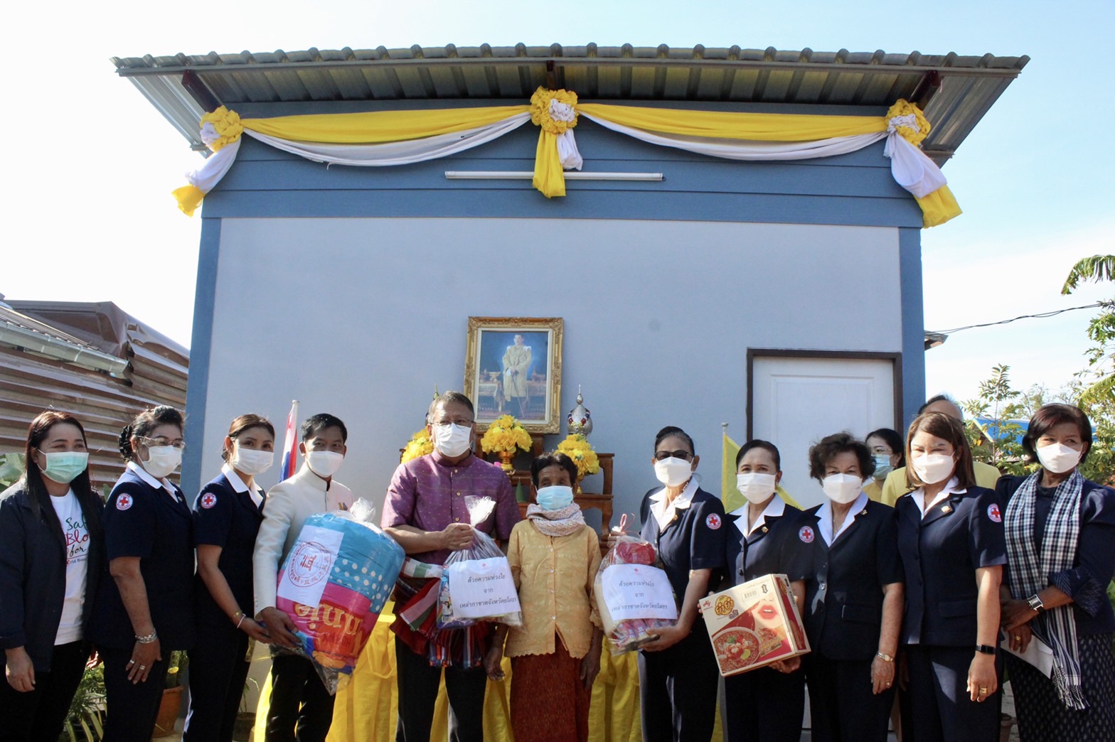 ?พช.ยโสธร ส่งมอบบ้านครัวเรือนตามโครงการบ้านห่วงใยจากใจ GLO ประจำปี 2565