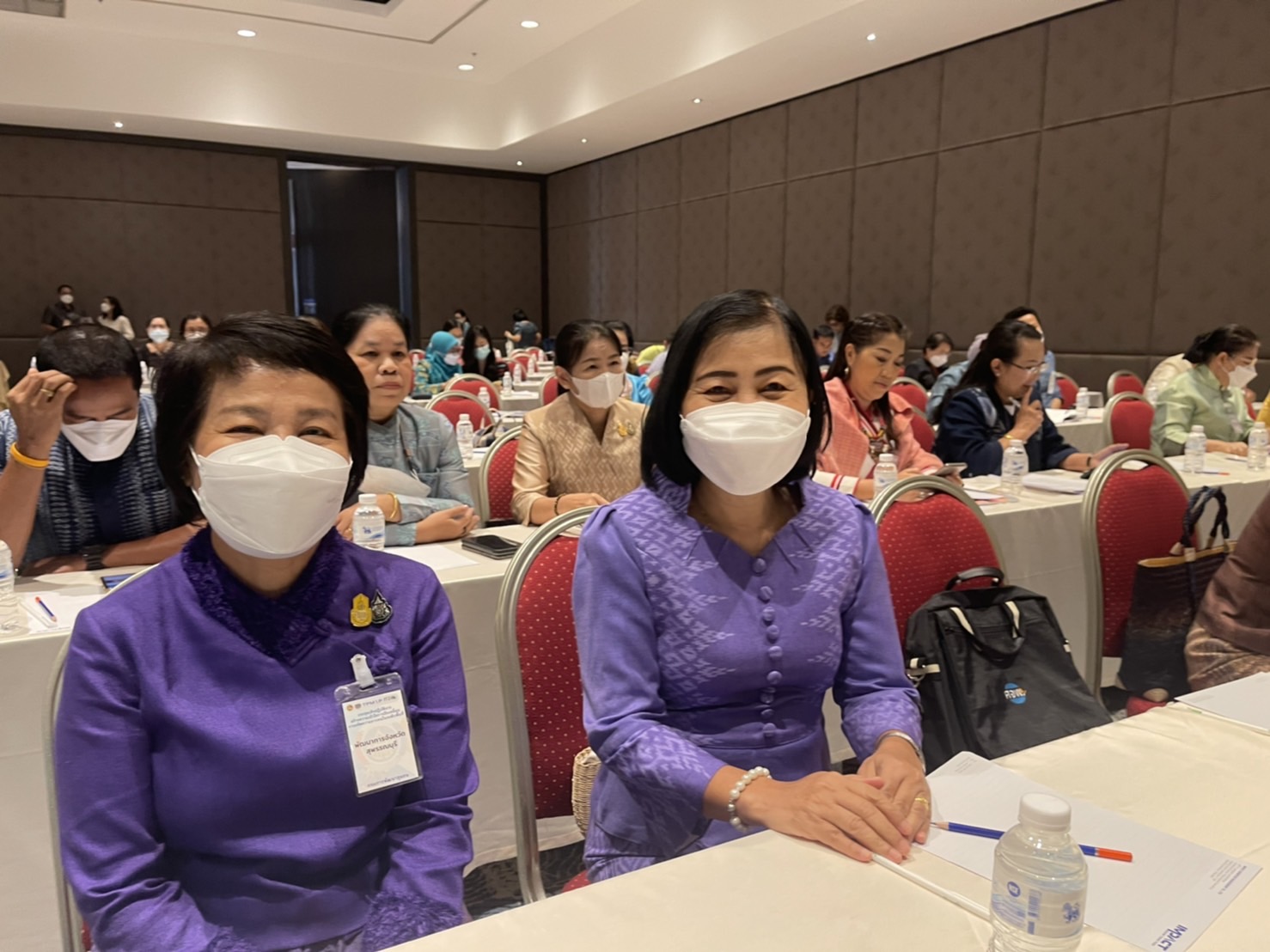 ?พช.ยโสธร ร่วมประชุมเชิงปฏิบัติการสร้างความเข้าใจการขับเคลื่อนการขจัดความ ยากจนในระดับพื้นที่ วันที่ 2