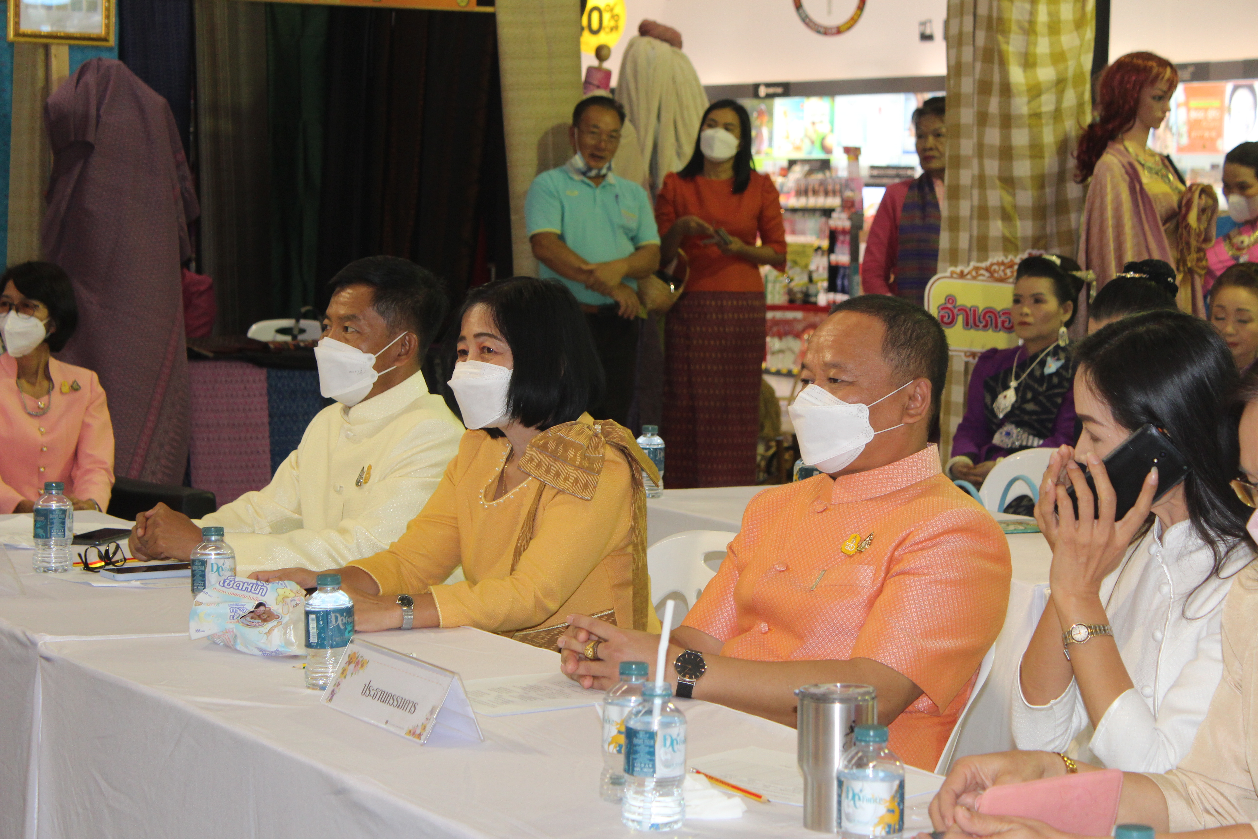 ? จังหวัดยโสธร จัดประกวดแข่งขันประกวดร้องเพลง “รำวงมหาดไทย เพื่อคนไทย”ระดับจังหวัด เพื่อคัดเลือกตัวแทนแข่งขันระดับประเทศ