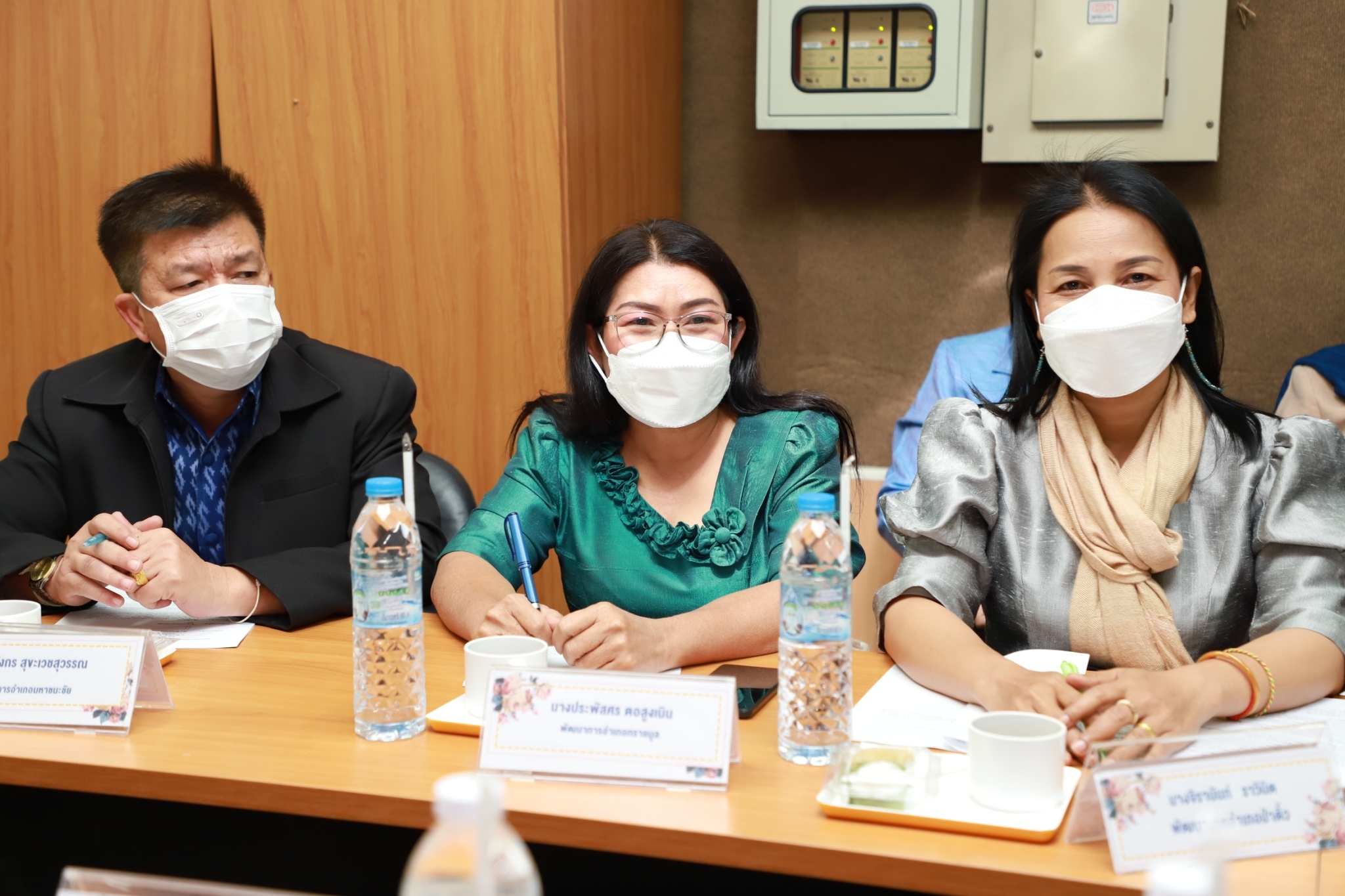 ?พช.ยโสธร ประชุมคณะกรรมการฝ่ายเดินแบบชุดผ้าไทยในงานสถาปนา “51 ปีจังหวัดยโสธร”