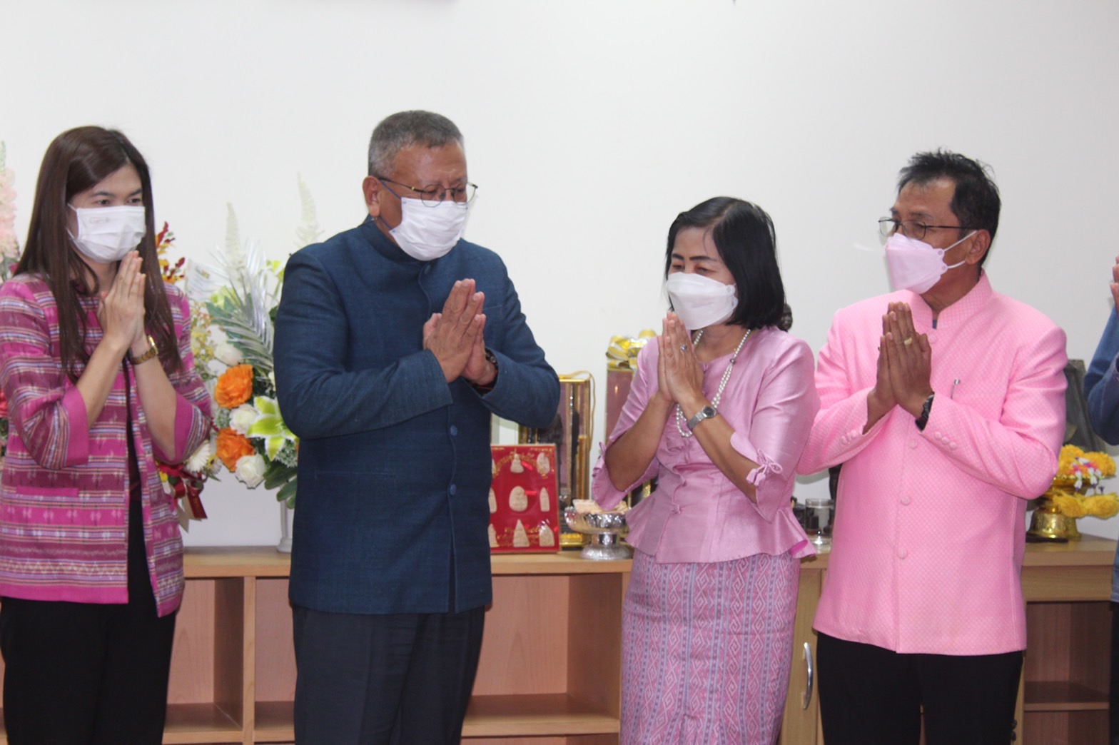 ?ทีมพช.ยโสธร เข้าอวยพรผู้ว่าราชการจังหวัดเนื่องในโอกาสวันขึ้น ปีใหม่ พ.ศ.2566