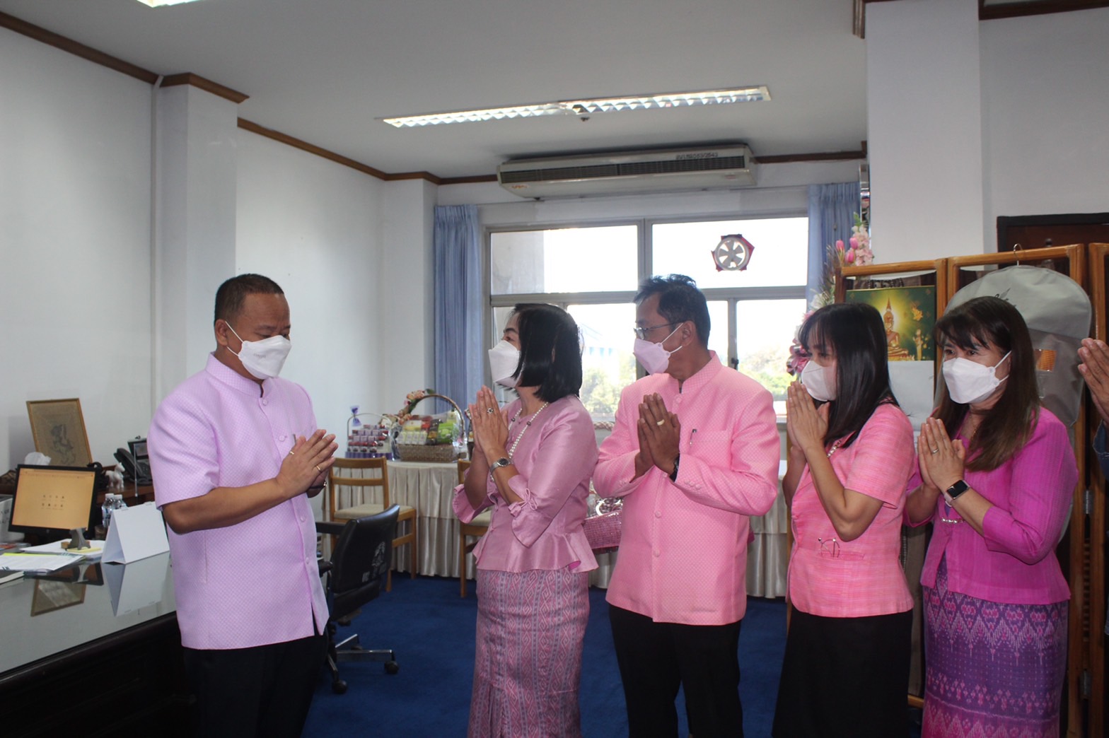 ?ทีมพช.ยโสธร เข้าอวยพรผู้ว่าราชการจังหวัดเนื่องในโอกาสวันขึ้น ปีใหม่ พ.ศ.2566