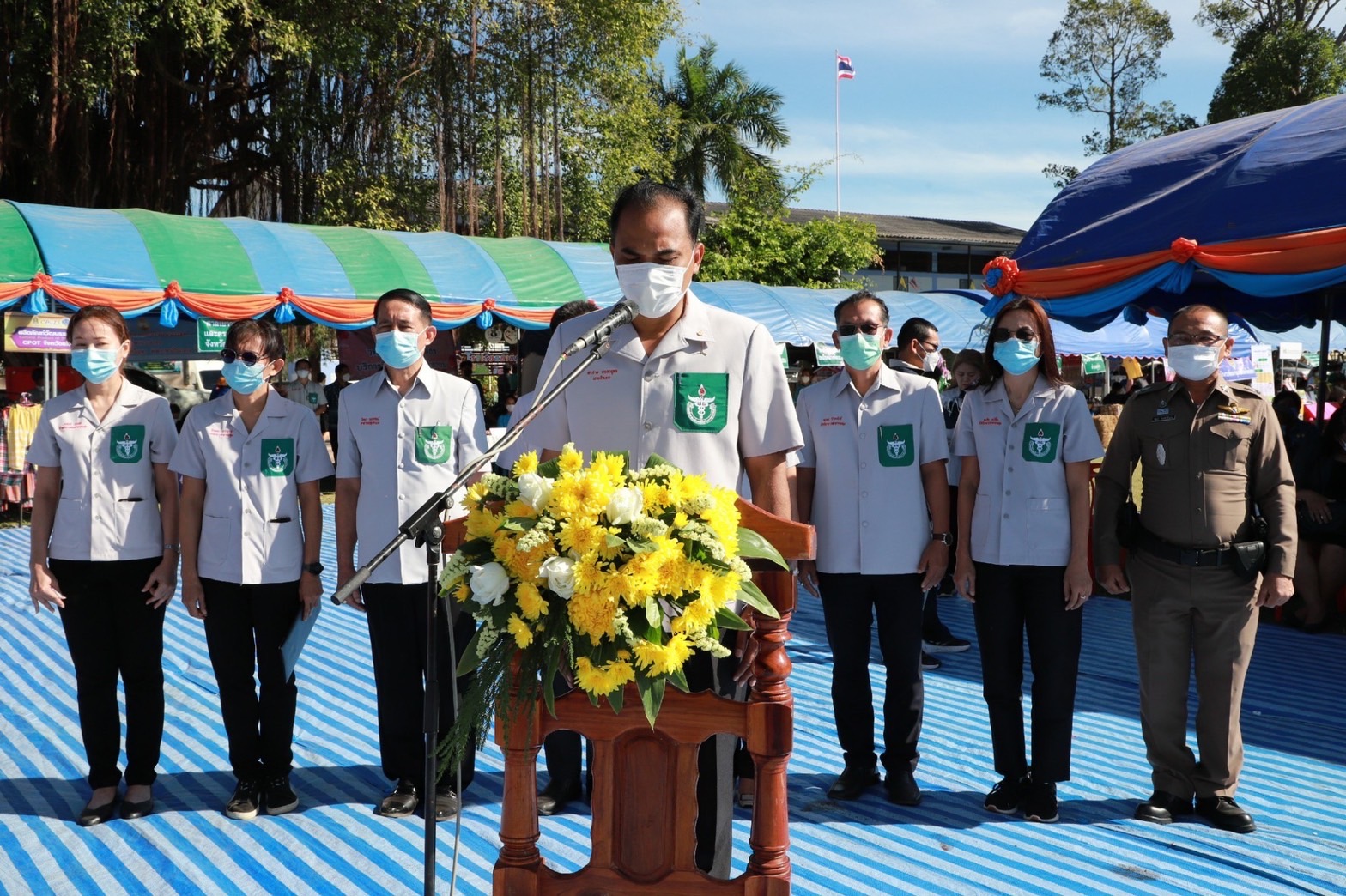 ?พช.ยโสธร ร่วมกิจกรรมหน่วยแพทย์อาสา สมเด็จพระศรีนครินทราบรมราชชนนี (พอ.สว.)ร่วมกับโครงการจังหวัดเคลื่อนที่ “เพิ่มรอยยิ้ม เติมความสุข ให้คนยโสธร”