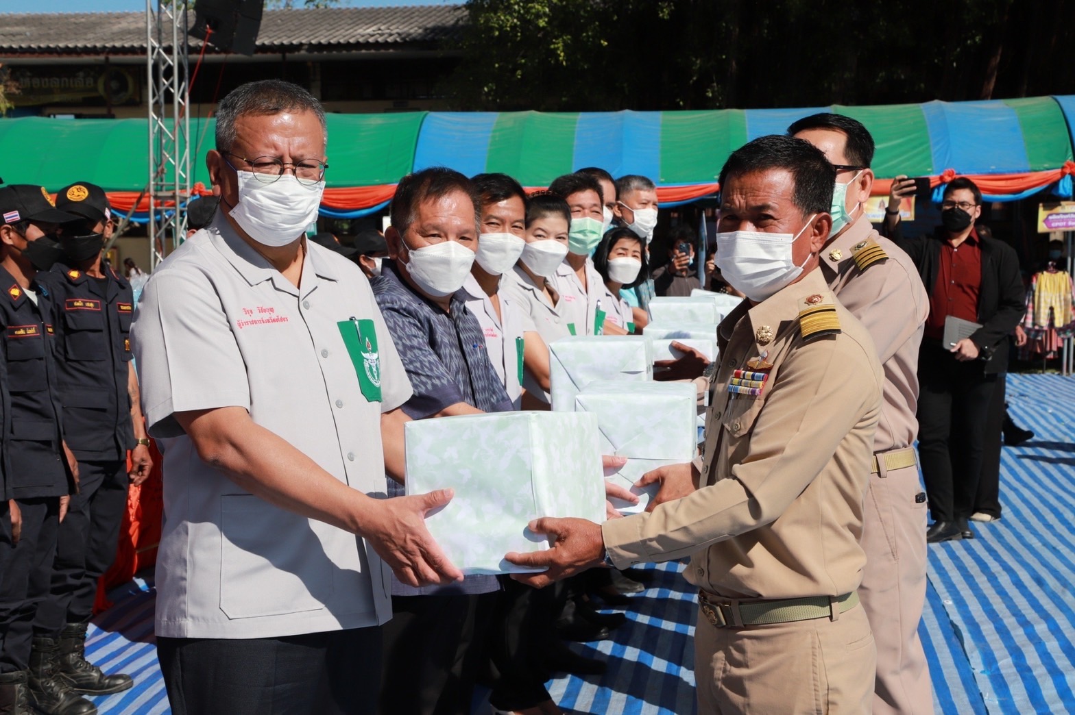 ?พช.ยโสธร ร่วมกิจกรรมหน่วยแพทย์อาสา สมเด็จพระศรีนครินทราบรมราชชนนี (พอ.สว.)ร่วมกับโครงการจังหวัดเคลื่อนที่ “เพิ่มรอยยิ้ม เติมความสุข ให้คนยโสธร”