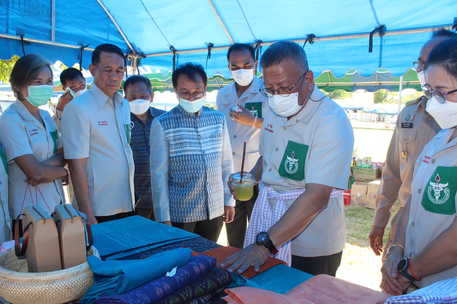 ?พช.ยโสธร ร่วมกิจกรรมหน่วยแพทย์อาสา สมเด็จพระศรีนครินทราบรมราชชนนี (พอ.สว.)ร่วมกับโครงการจังหวัดเคลื่อนที่ “เพิ่มรอยยิ้ม เติมความสุข ให้คนยโสธร”