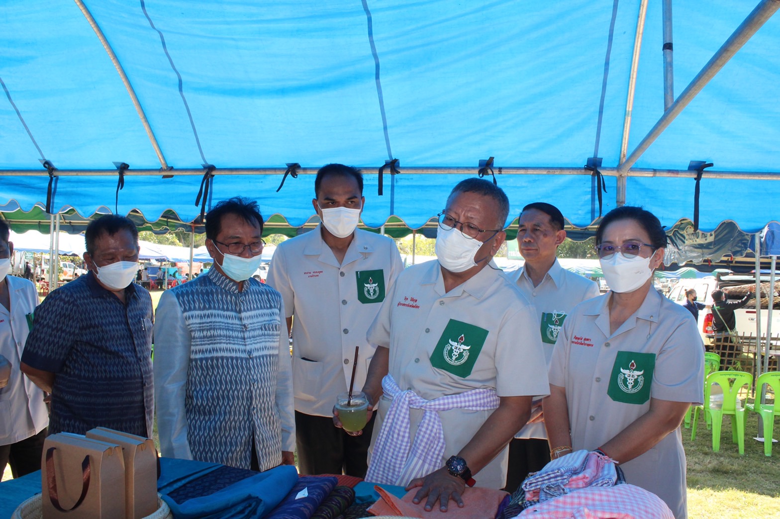 ?พช.ยโสธร ร่วมกิจกรรมหน่วยแพทย์อาสา สมเด็จพระศรีนครินทราบรมราชชนนี (พอ.สว.)ร่วมกับโครงการจังหวัดเคลื่อนที่ “เพิ่มรอยยิ้ม เติมความสุข ให้คนยโสธร”