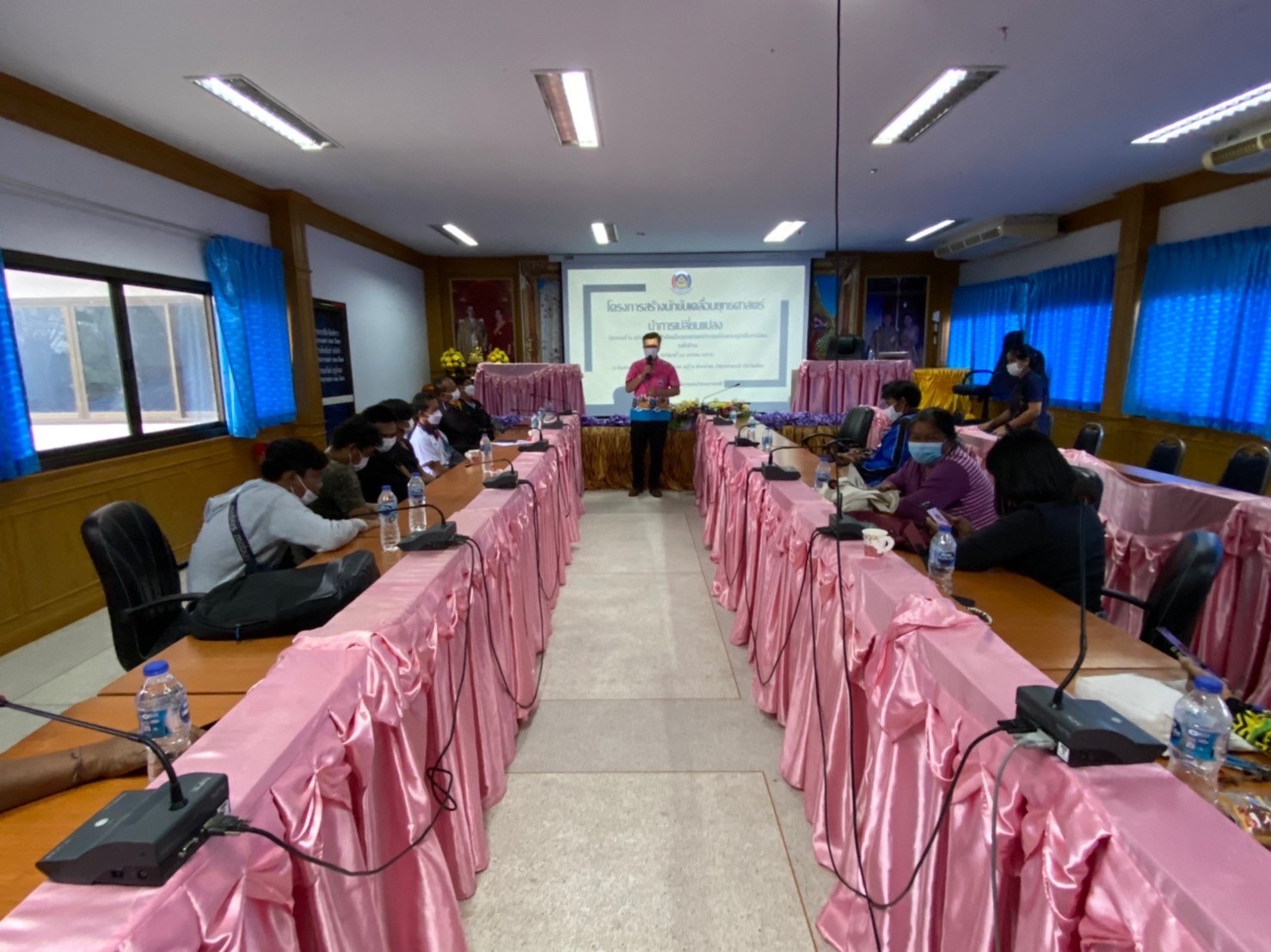 ?พช.ยโสธร ร่วมติดตามการดำเนินกิจกรรมโครงการสร้างนักขับเคลื่อนยุทธศาสตร์นำการเปลี่ยนแปลงกิจกรรมที่ 2 สร้างเครือข่ายนักขับเคลื่อนยุทธศาสตร์นำการเปลี่ยนแปลงสู่นักสื่อสารสังคม ระดับตำบล ตำบลบึงแก อำเภอมหาชนะชัย