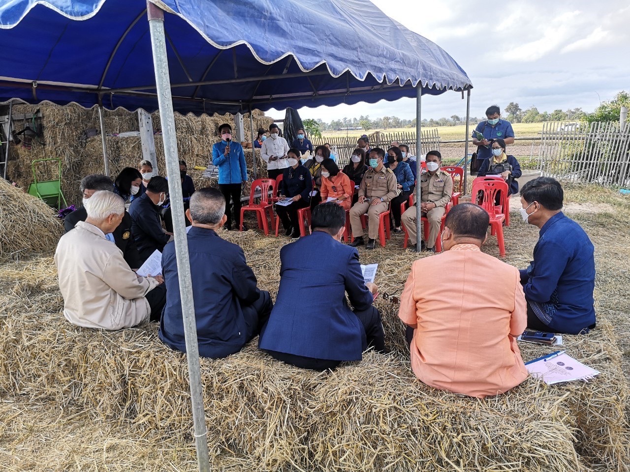 ?พช.ยโสธรร่วมต้อนรับและนำเสนอข้อมูล การดำเนินงานแก่คณะกรรมาธิการติดตามการบริหารงบประมาณ วุฒิสภาและคณะอนุกรรมาธิการ