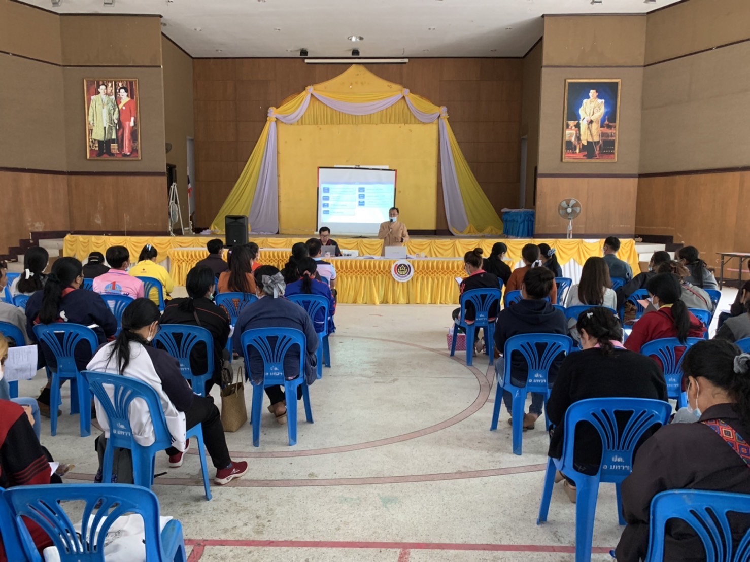 ?พช. ยโสธร ร่วมประชุมชี้แจงแนวทางการจัดเก็บข้อมูลความจำเป็นพื้นฐาน (จปฐ.) และข้อมูลพื้นฐานระดับหมู่บ้าน (กชช. 2ค) ประจำปีงบประมาณ พ.ศ.2566 อำเภอมหาชนะชัย