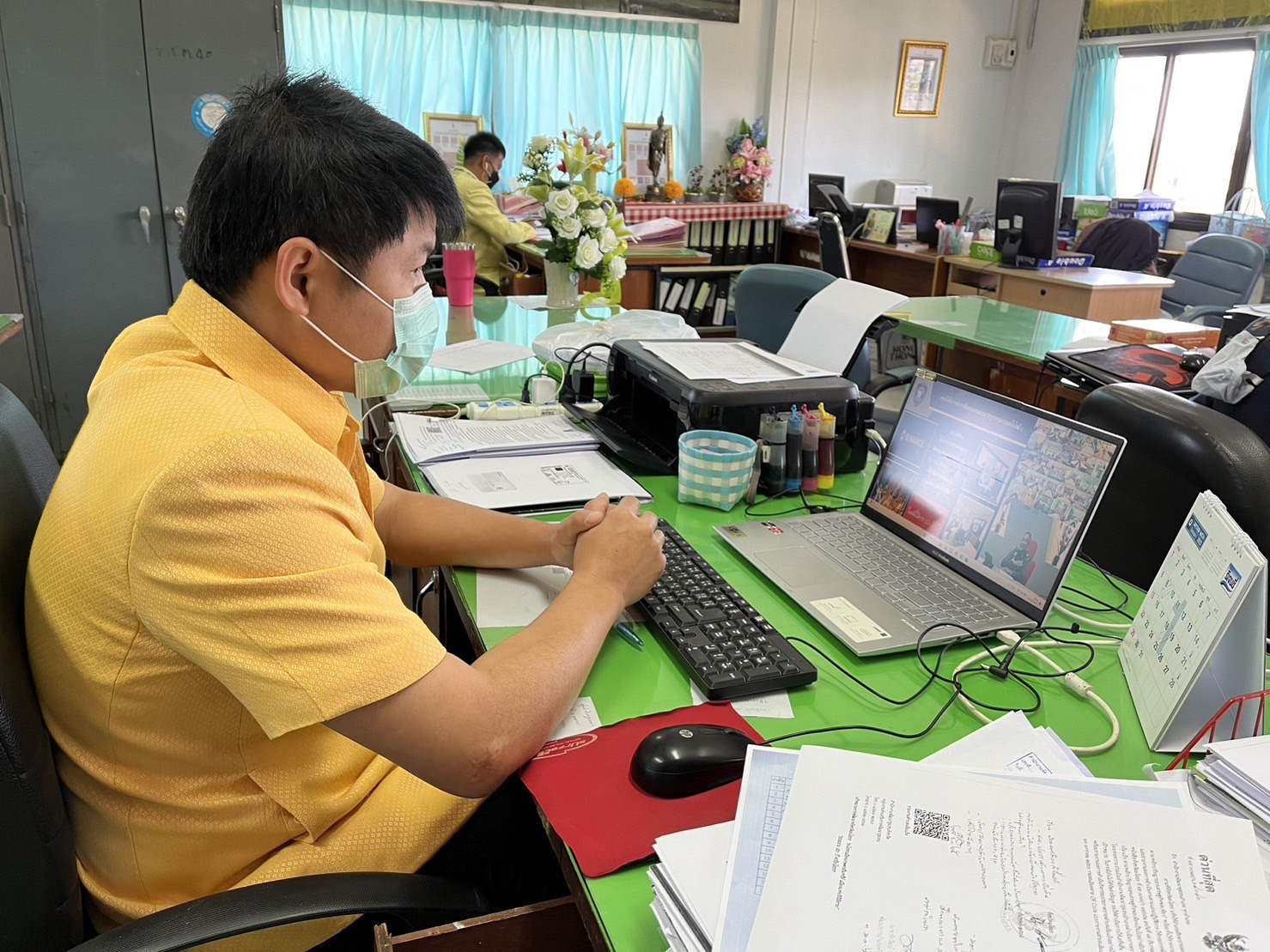 พช.ยโสธร ร่วมอบรมโครงการฝึกอบรมให้ความรู้ด้านภัยไซเบอร์ ผ่านระบบผ่านระบบ TV พช. ณ ห้องประชุมสำนักงานพัฒนาชุมชนจังหวัดยโสธร ชั้น 4 ศาลากลางจังหวัดยโสธร (หลังใหม่) Copy