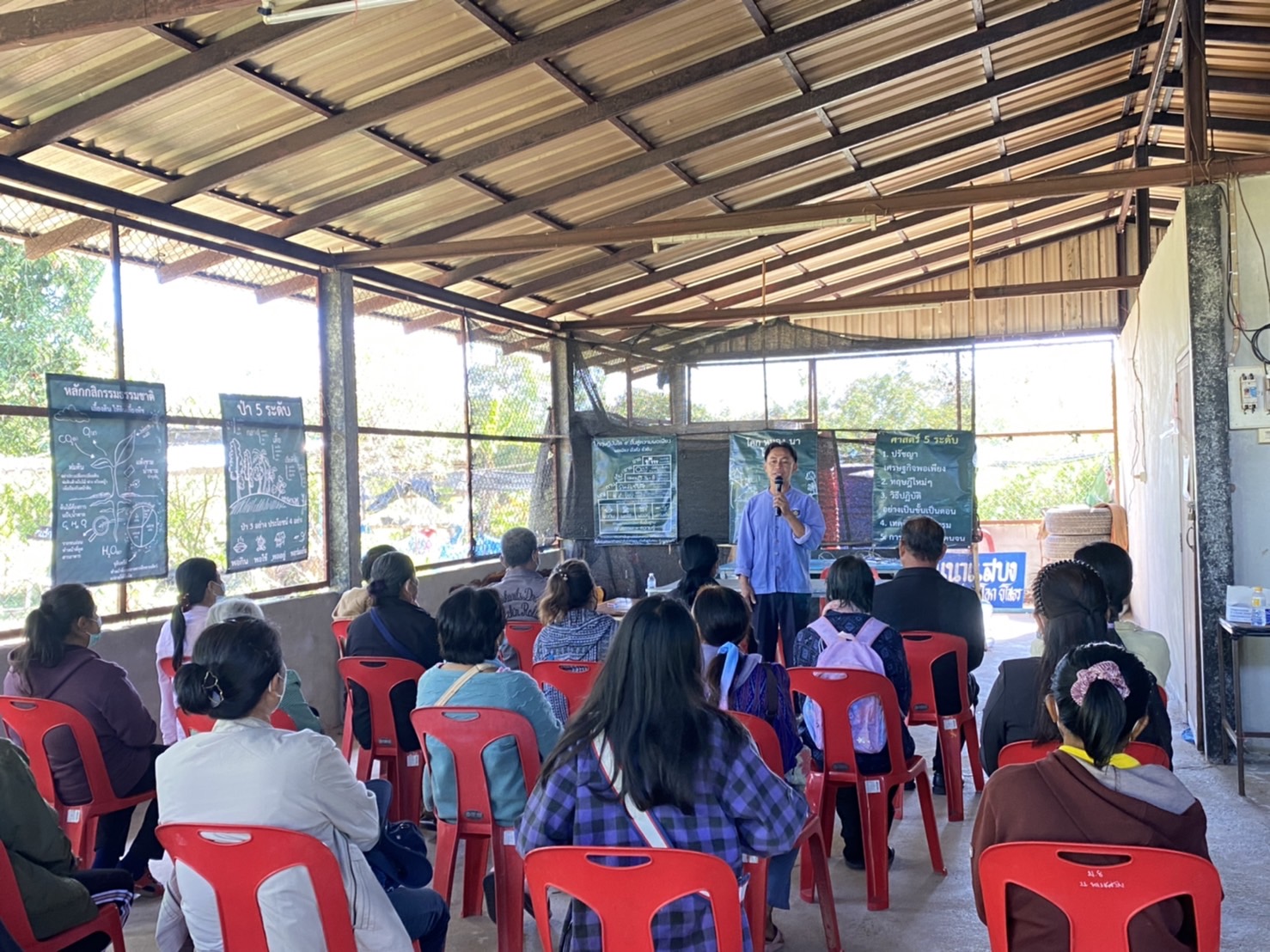 ?พช.ยโสธร ร่วมกิจกรรมการเผยแพร่ประชาสัมพันธ์กิจกรรมจิตอาสาผ่านช่องทางโซเชียลมีเดีย และถ่ายทอดสด (Live) ของจังหวัดยโสธร