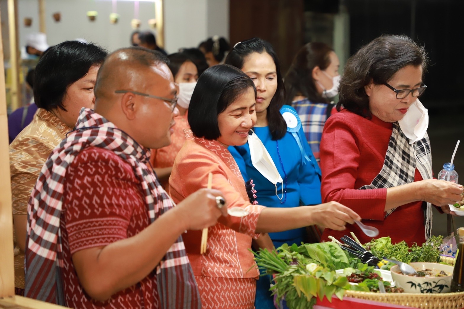 ?พช.ยโสธร ร่วมพิธีเปิดตลาดวัฒนธรรม ถนนสายวัฒนธรรม ชูลาบยโสธร soft power กระตุ้นเศรษฐกิจ