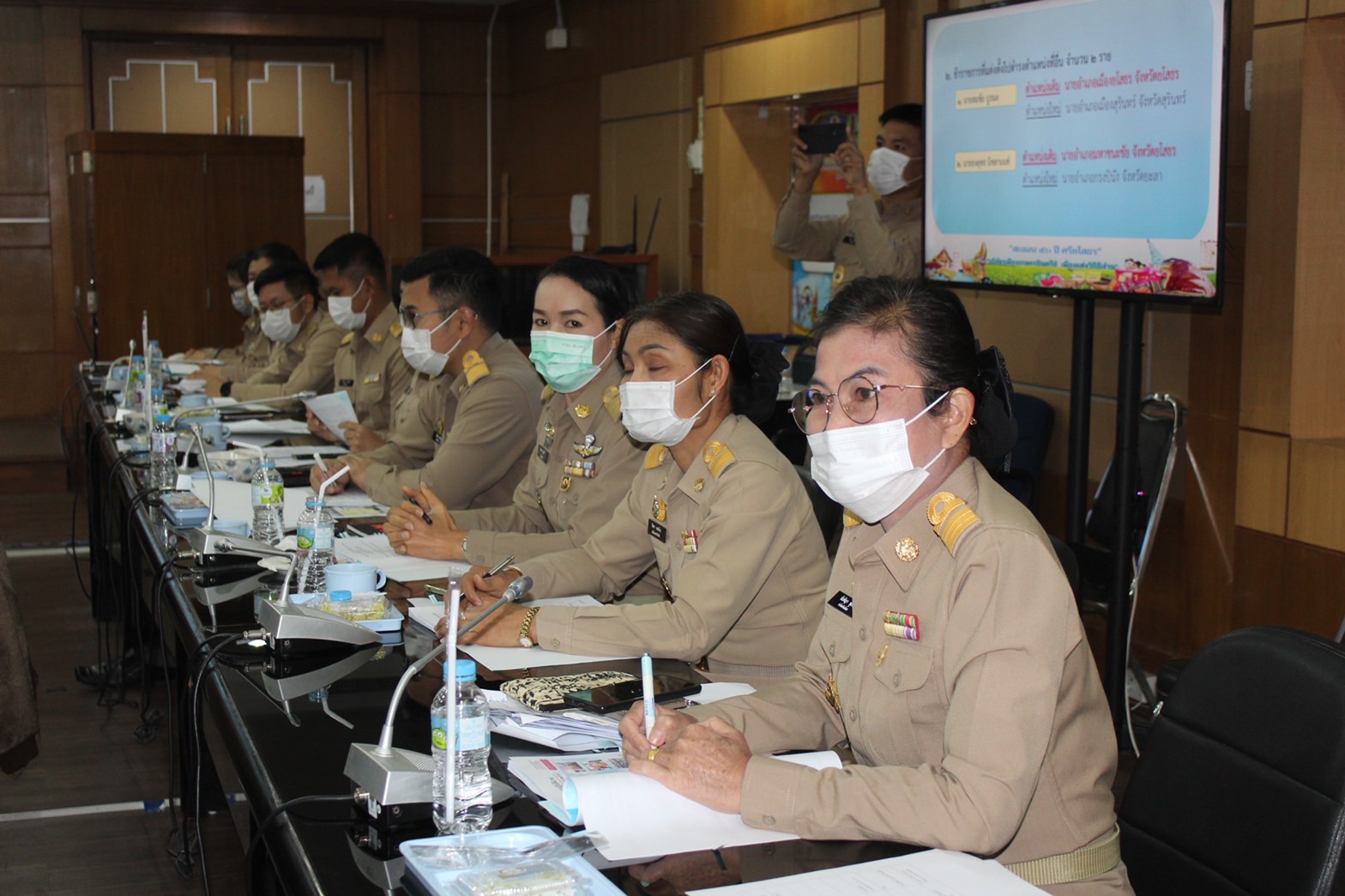 ?พช.ยโสธร ร่วมประชุมหัวหน้าส่วนราชการ หัวหน้าหน่วยงานรัฐวิสาหกิจ สังกัดกระทรวงมหาดไทยและนายอำเภอ ประจำเดือน มกราคม