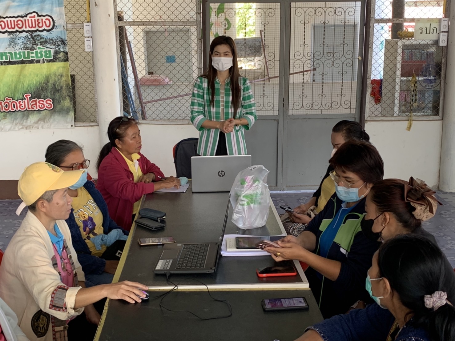 ?พช. ยโสธร ติดตามความก้าวหน้าการจัดเก็บข้อมูลความจำเป็นพื้นฐาน (จปฐ.) และข้อมูลพื้นฐานระดับหมู่บ้าน (กชช. 2ค) ประจำปีงบประมาณ พ.ศ.2566 อำเภอมหาชนะชัย จังหวัดยโสธร