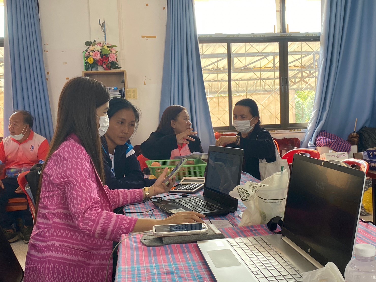 ?พช. ยโสธร ติดตามความก้าวหน้าการจัดเก็บข้อมูลความจำเป็นพื้นฐาน (จปฐ.) และข้อมูลพื้นฐานระดับหมู่บ้าน (กชช. 2ค) ประจำปีงบประมาณ พ.ศ.2566 อำเภอเลิงนกทา  อำเภอไทยเจริญ จังหวัดยโสธร