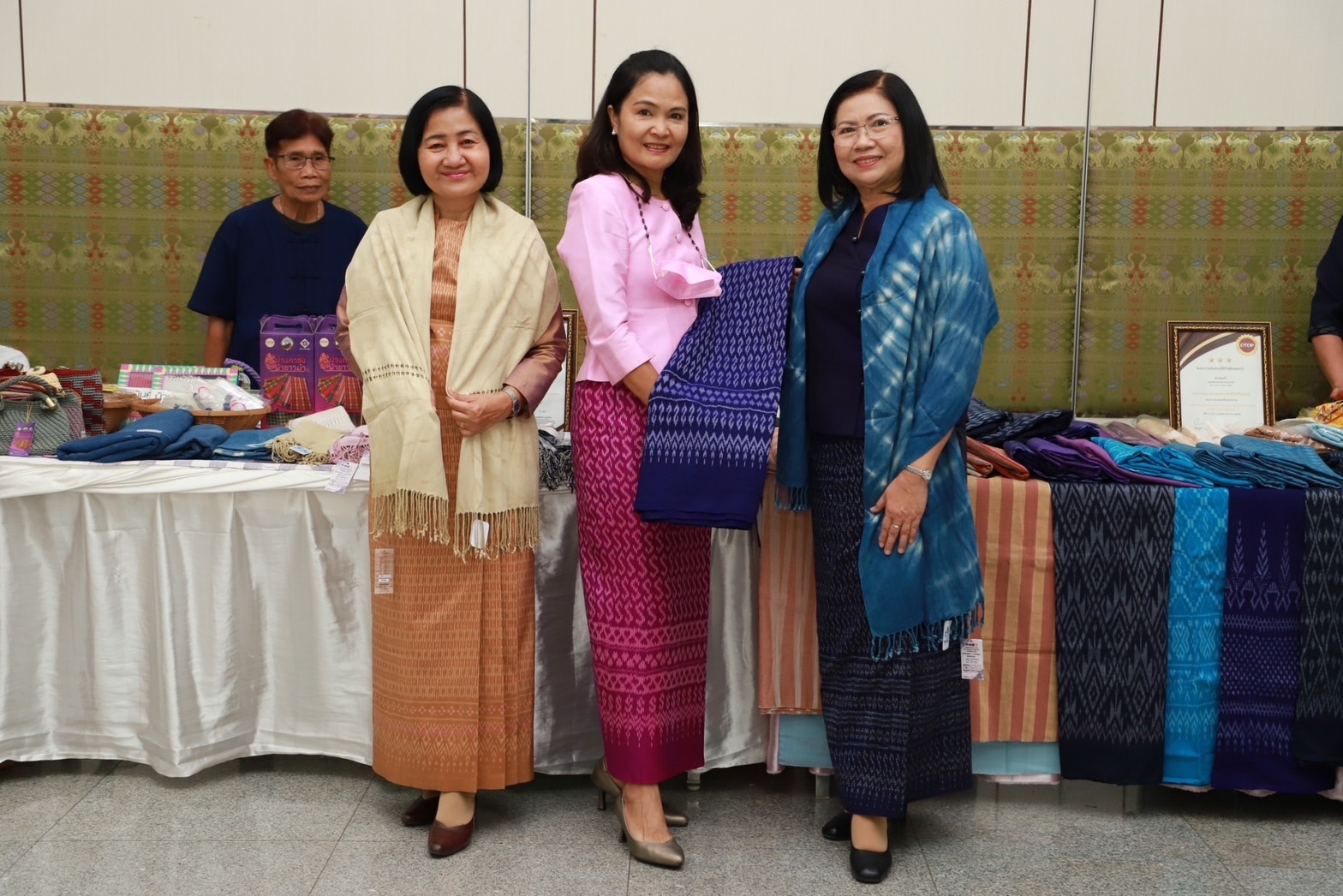 ?พช.ยโสธร ร่วมงานแถลงข่าวจัดงานวันสถาปนาจังหวัดยโสธร ครบรอบ 51 และงานกาชาด ประจำปี 2566 กำหนดจัด 1-9 มีนาคม 2566