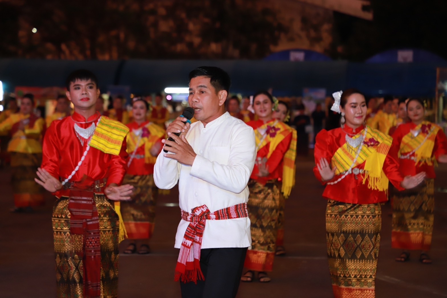 ?พช.ยโสธร ร่วมพิธีเปิดงาน “สืบสานประเพณีบุญคูณลาน ตำนานข้าวอินทรีย์ วิถีวัฒนธรรมยโสธร” ประจำปีงบประมาณ 2566 ณ สนามหน้าที่ว่าการอำเภอกุดชุม อำเภอกุดชุม จังหวัดยโสธร
