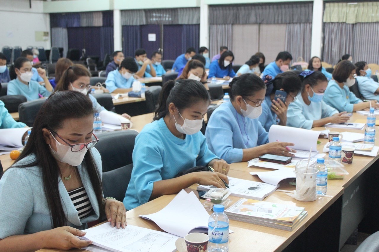 ?พช.ยโสธร จัดพิธีลงนามคำรับรองการปฏิบัติราชการ ประจำปีงบประมาณ พ.ศ.2566 พร้อมถ่ายทอดตัวชี้วัดตามแผนการปฏิบัติราชการและผลการประเมินผลการปฏิบัติราชการ ของข้าราชการสังกัดกรมการพัฒนาชุมชน จังหวัดยโสธร ประจำปีงบประมาณ พ.ศ. 2566