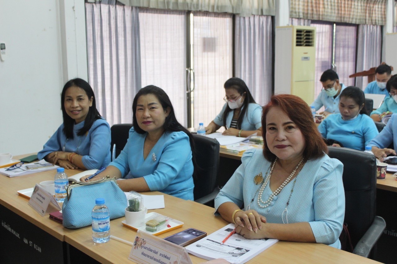 ?พช.ยโสธร จัดพิธีลงนามคำรับรองการปฏิบัติราชการ ประจำปีงบประมาณ พ.ศ.2566 พร้อมถ่ายทอดตัวชี้วัดตามแผนการปฏิบัติราชการและผลการประเมินผลการปฏิบัติราชการ ของข้าราชการสังกัดกรมการพัฒนาชุมชน จังหวัดยโสธร ประจำปีงบประมาณ พ.ศ. 2566
