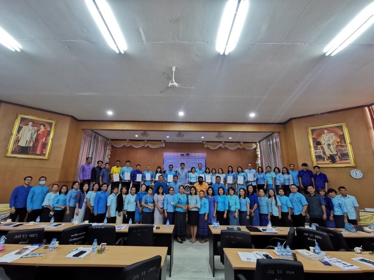 ?พช.ยโสธร จัดพิธีลงนามคำรับรองการปฏิบัติราชการ ประจำปีงบประมาณ พ.ศ.2566 พร้อมถ่ายทอดตัวชี้วัดตามแผนการปฏิบัติราชการและผลการประเมินผลการปฏิบัติราชการ ของข้าราชการสังกัดกรมการพัฒนาชุมชน จังหวัดยโสธร ประจำปีงบประมาณ พ.ศ. 2566