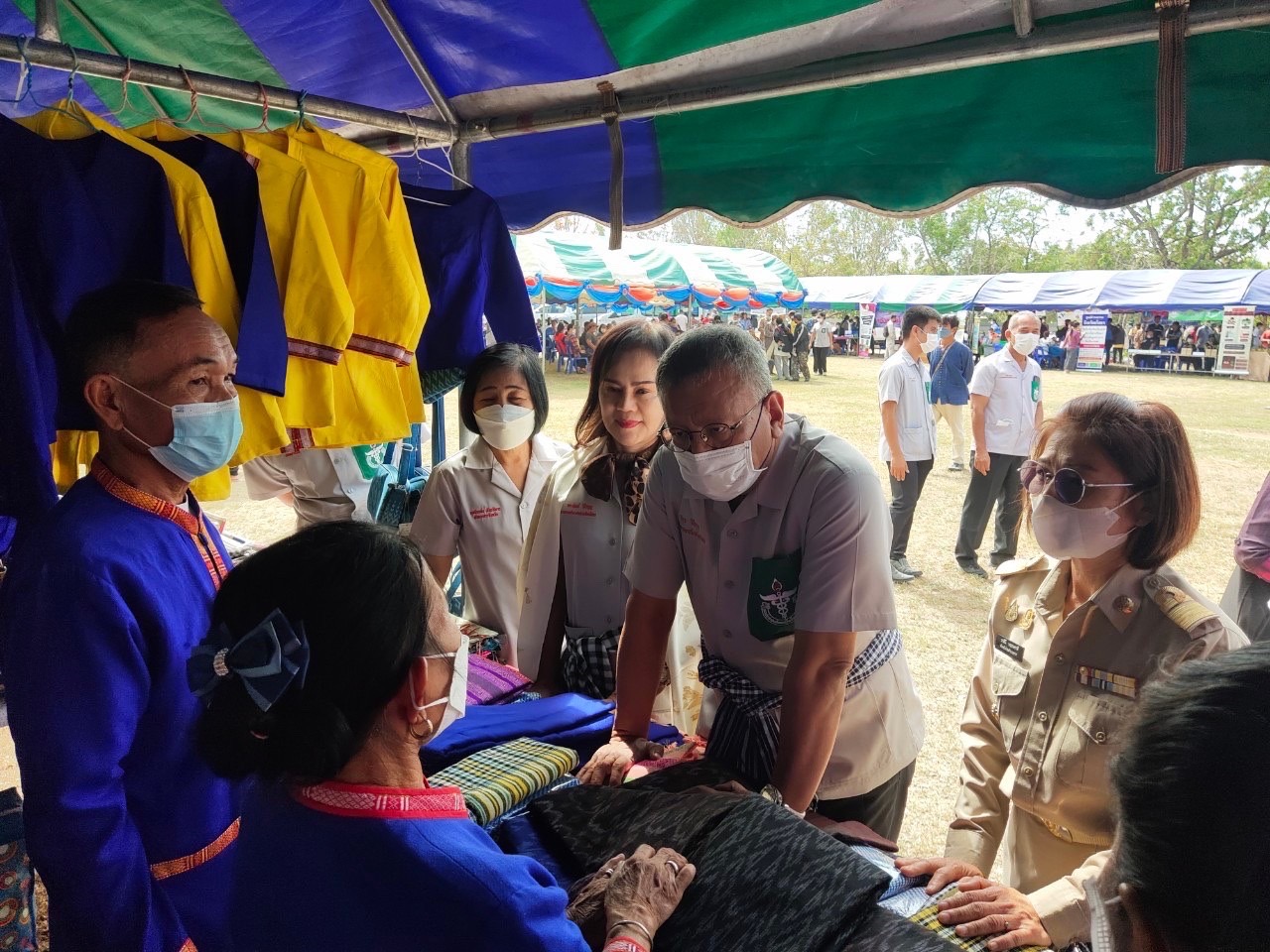 ?พช.ยโสธร ร่วมกิจกรรมหน่วยแพทย์อาสา สมเด็จพระศรีนครินทราบรมราชชนนี (พอ.สว.)ร่วมกับโครงการจังหวัดเคลื่อนที่ “เพิ่มรอยยิ้ม เติมความสุข ให้คนยโสธร”