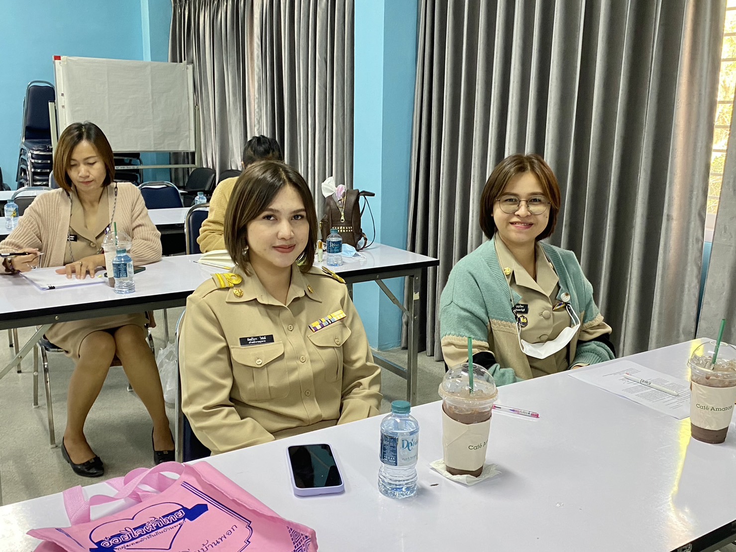 ?พช.ยโสธร ประชุมคณะทำงานฝ่ายเดินแบบผ้าไทยพื้นเมือง ในงานสถาปนาจังหวัดยโสธร ประจำปี 2566 วันที่ 27 กุมภาพันธ์ 2566