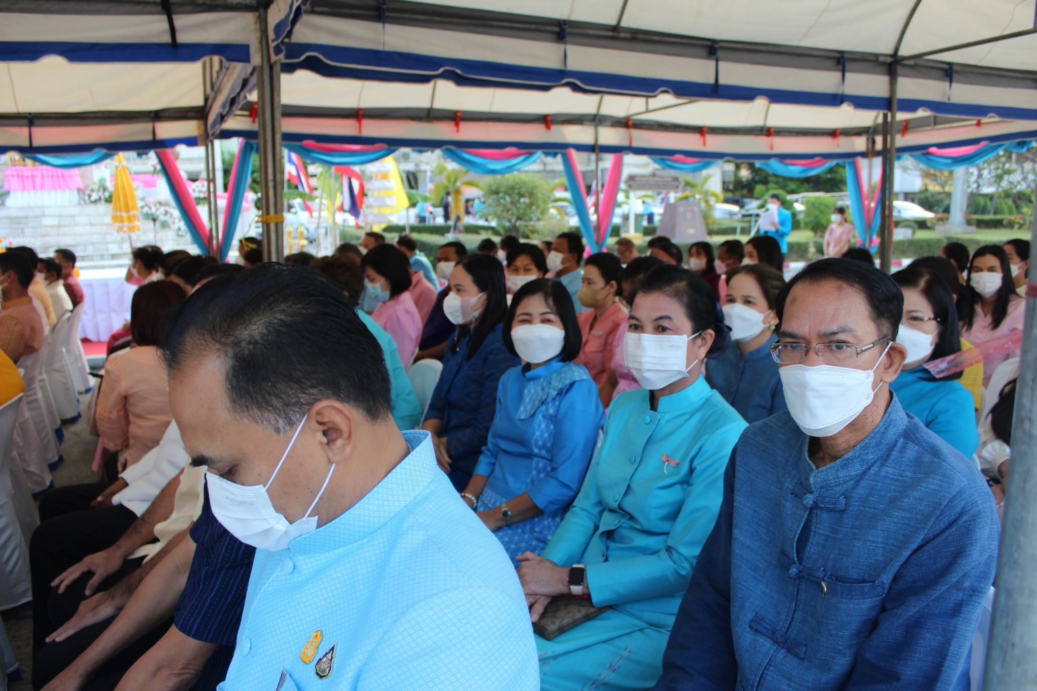 ?พช.ยโสธร ร่วมกิจกรรมทำบุญตักบาตร นำสู่ทาน ศีลและการสงเคราะห์เพื่อนำอาหารและสิ่งของช่วยเหลือ ผู้ได้รับความเดือดร้อน (TPMAP/ThaiQM) ผู้ด้อยโอกาส/กลุ่มเปราะบาง จังหวัดยโสธร ประจำปี พ.ศ.2566 ภายใต้โครงการขจัดความยากจนพัฒนาคนทุกช่วงวัยอย่างยั่งยืนตามหลัก ปรัชญาของเศรษฐกิจพอเพียง