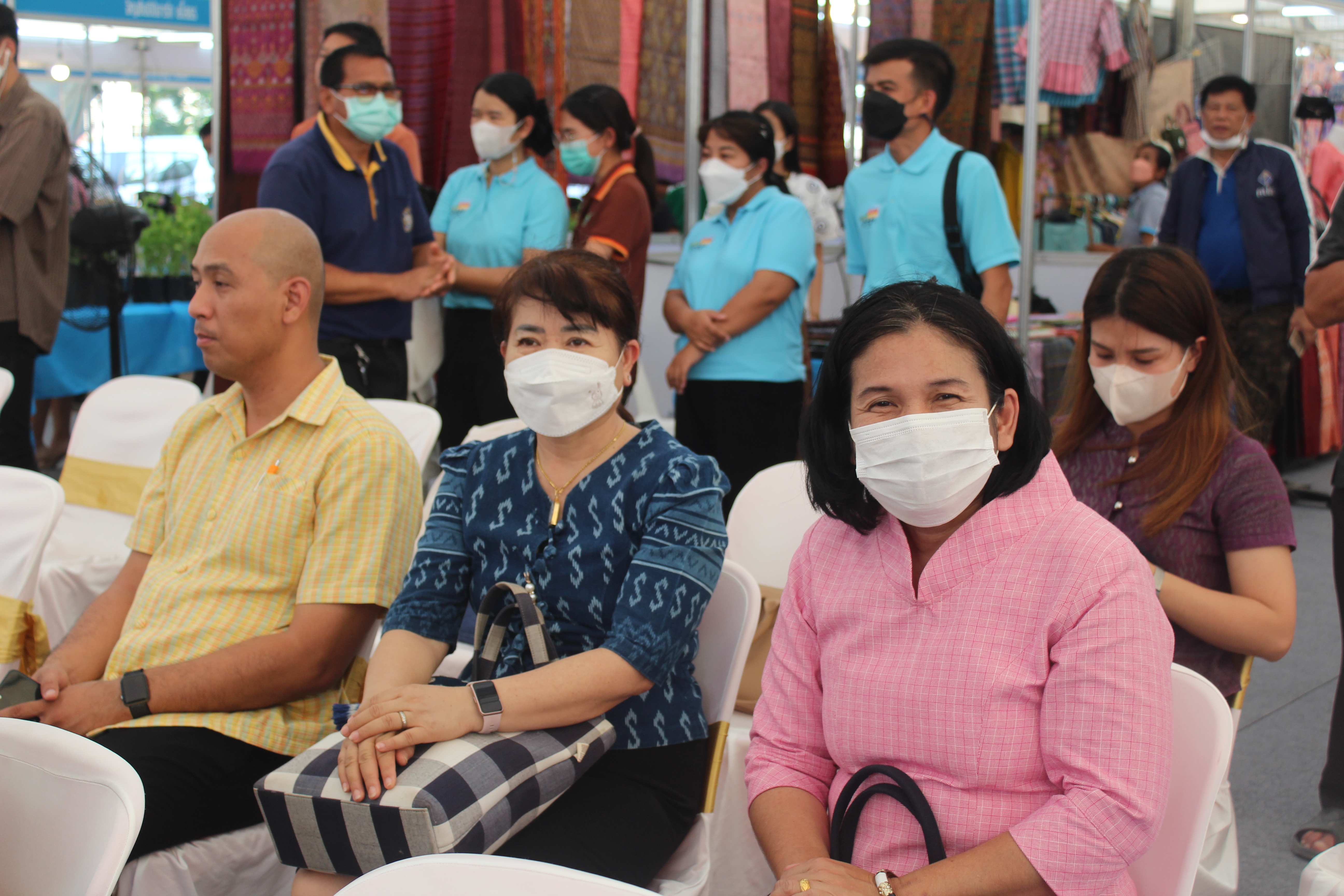 ?พช.ยโสธร ร่วมเปิดงานโครงการ “พาณิชย์ลดราคา!ออนทัวร์ ทั่วไทย จังหวัดยโสธร ครั้งที่ 4