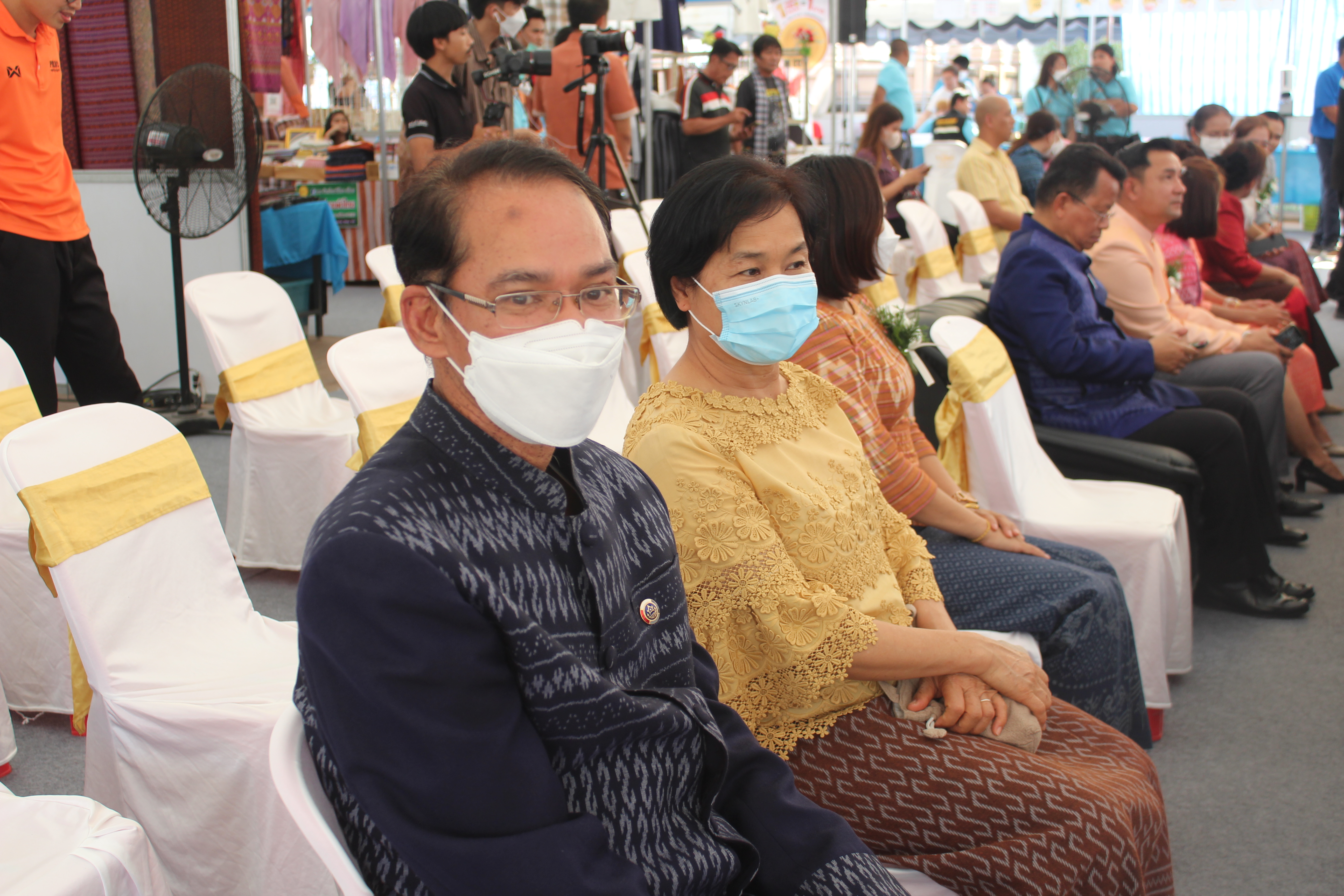 ?พช.ยโสธร ร่วมเปิดงานโครงการ “พาณิชย์ลดราคา!ออนทัวร์ ทั่วไทย จังหวัดยโสธร ครั้งที่ 4