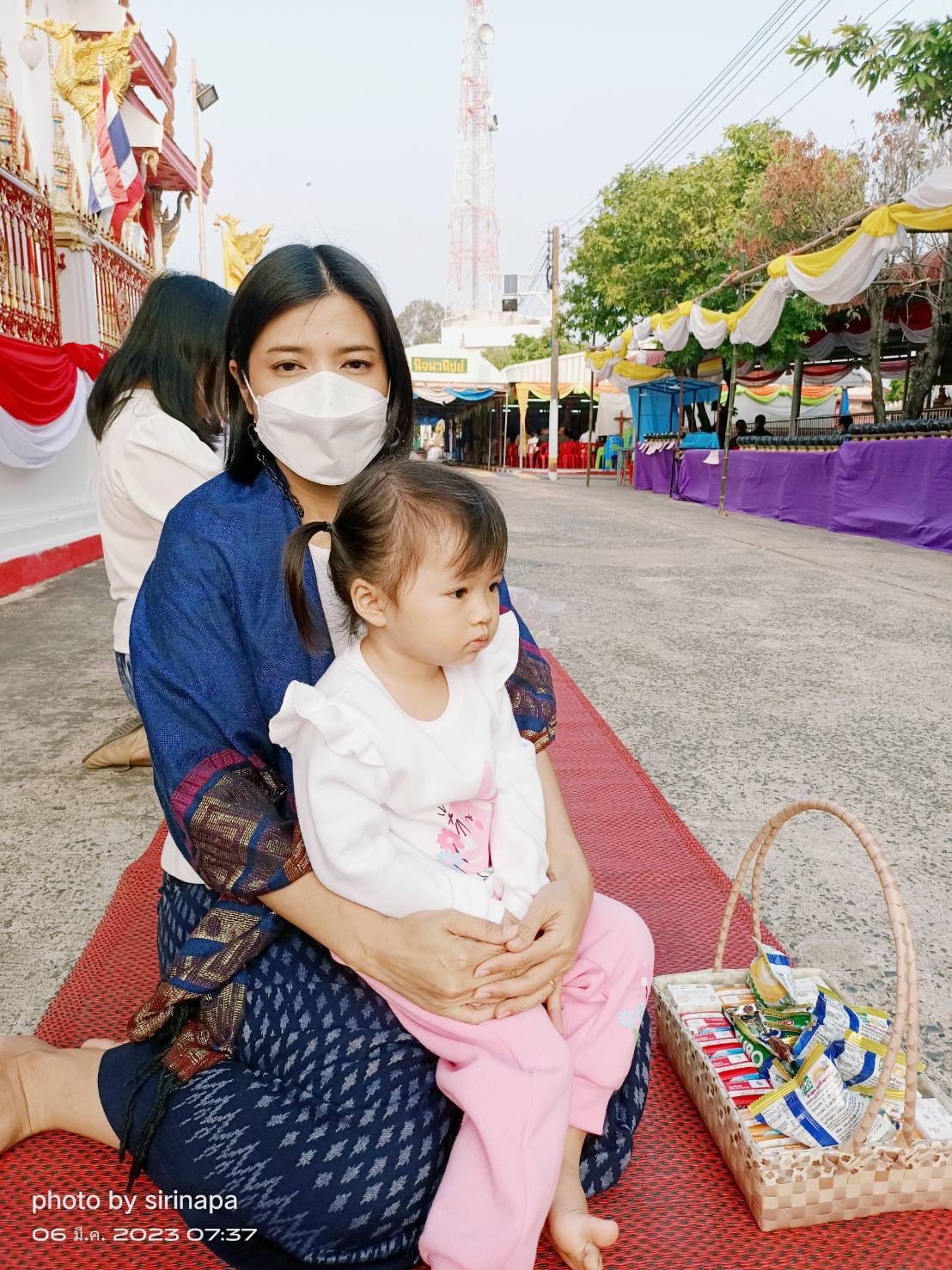 ?พช.ยโสธร ร่วมทำบุญตักบาตรพระภิกษุ สามเณร ถวายเป็นพุทธบูชา ถือศีล ปฏิบัติธรรม และให้ทานชีวิตโค กระบือ เพื่อความเป็นสิริมงคลแก่ตนเองและครอบครัว เนื่องในวันมาฆบูชา
