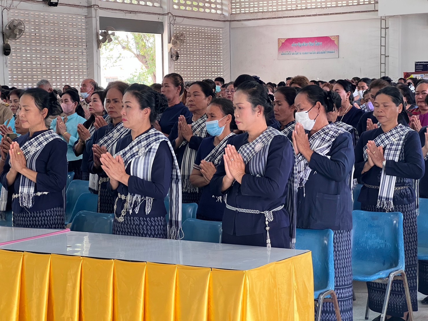 ?พช.ยโสธร ร่วมโครงการส่งเสริมทักษะสตรี เรียนรู้ด้านการพัฒนาและแปรรูปผลิตภัณฑ์ผ้าไทย ผ้าพื้นเมืองสู่การตลาดยุคใหม่ และกิจกรรมวัน สตรีสากล อำเภอเลิงนกทา จังหวัดยโสธร