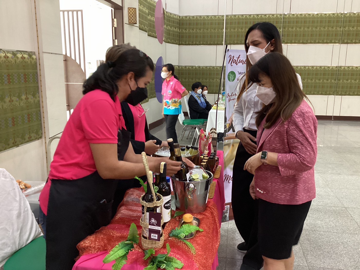 พช.ยโสธร ร่วมกิจกรรมเชื่อมโยงตลาด สินค้าเกษตรปลอดภัยและเกษตรอินทรีย์ ภายใต้โครงการ การพัฒนาด้านการเกษต