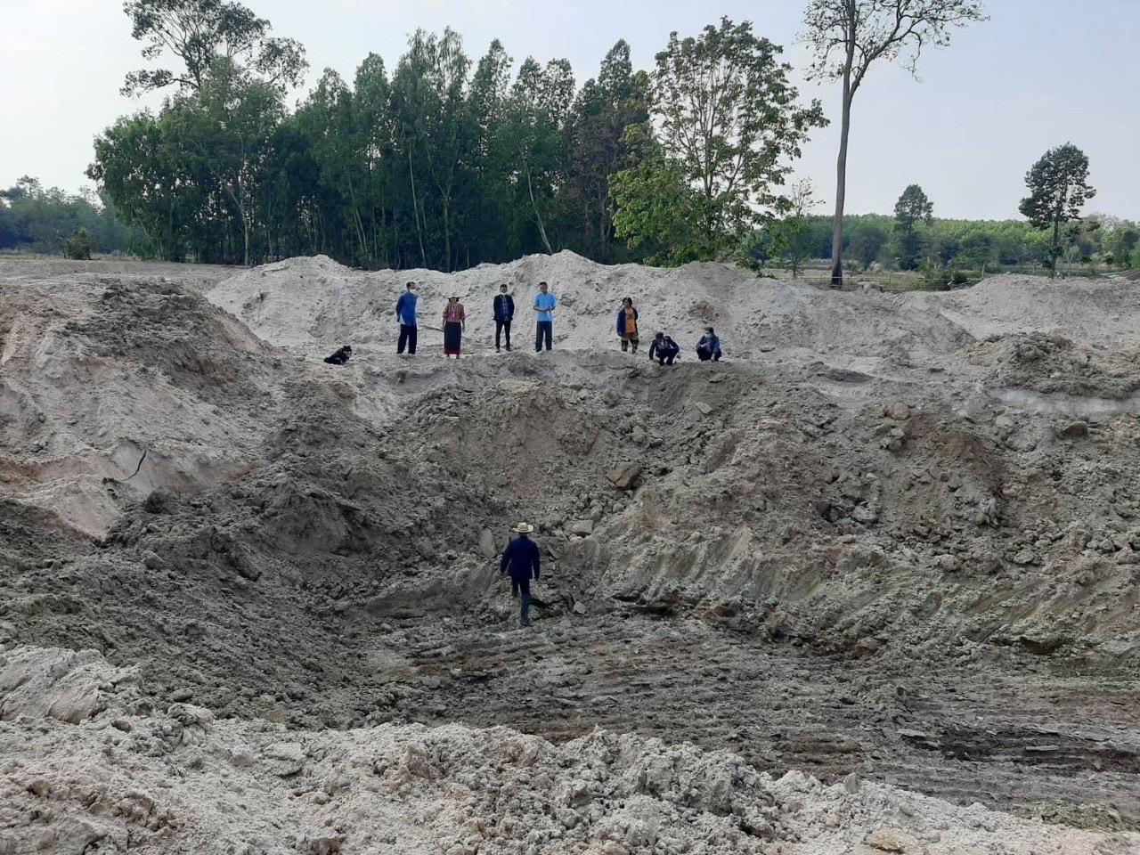 ?พช.ยโสธรลงพื้นที่ติดตามสนับสนุนการดำเนินงานโครงการพัฒนาพื้นที่ศูนย์เรียนรู้ทฤษฎีใหม่รูปแบบ “โคก หนอง นา โมเดล” ในพื้นที่เป้าหมายโครงการพัฒนาหมู่บ้านเศรษฐกิจพอเพียง ประจำปีงบประมาณ พ.ศ. 2566