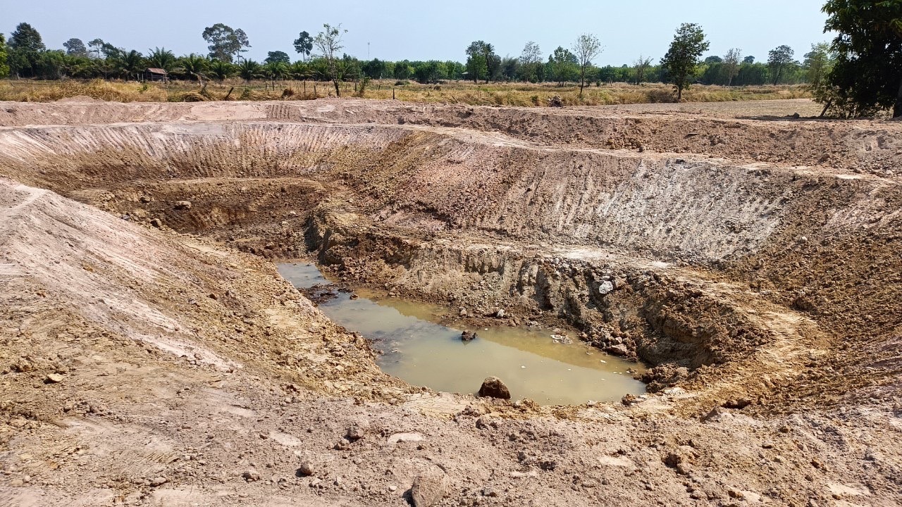 ?พช.ยโสธรลงพื้นที่ติดตามสนับสนุนการดำเนินงานโครงการพัฒนาพื้นที่ศูนย์เรียนรู้ทฤษฎีใหม่รูปแบบ “โคก หนอง นา โมเดล” ในพื้นที่เป้าหมายโครงการพัฒนาหมู่บ้านเศรษฐกิจพอเพียง ประจำปีงบประมาณ พ.ศ. 2566