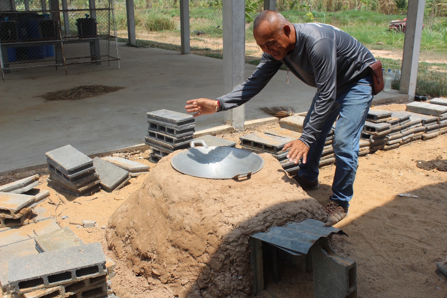 ☘พช.ยโสธร ลงพื้นที่ติดตามสนับสนุนศูนย์เรียนรู้ชุมชนต้นแบบการพัฒนาคุณภาพชีวิต CLM ตำบลคูเมือง อำเภอมหาชนะชัย จังหวัดยโสธร