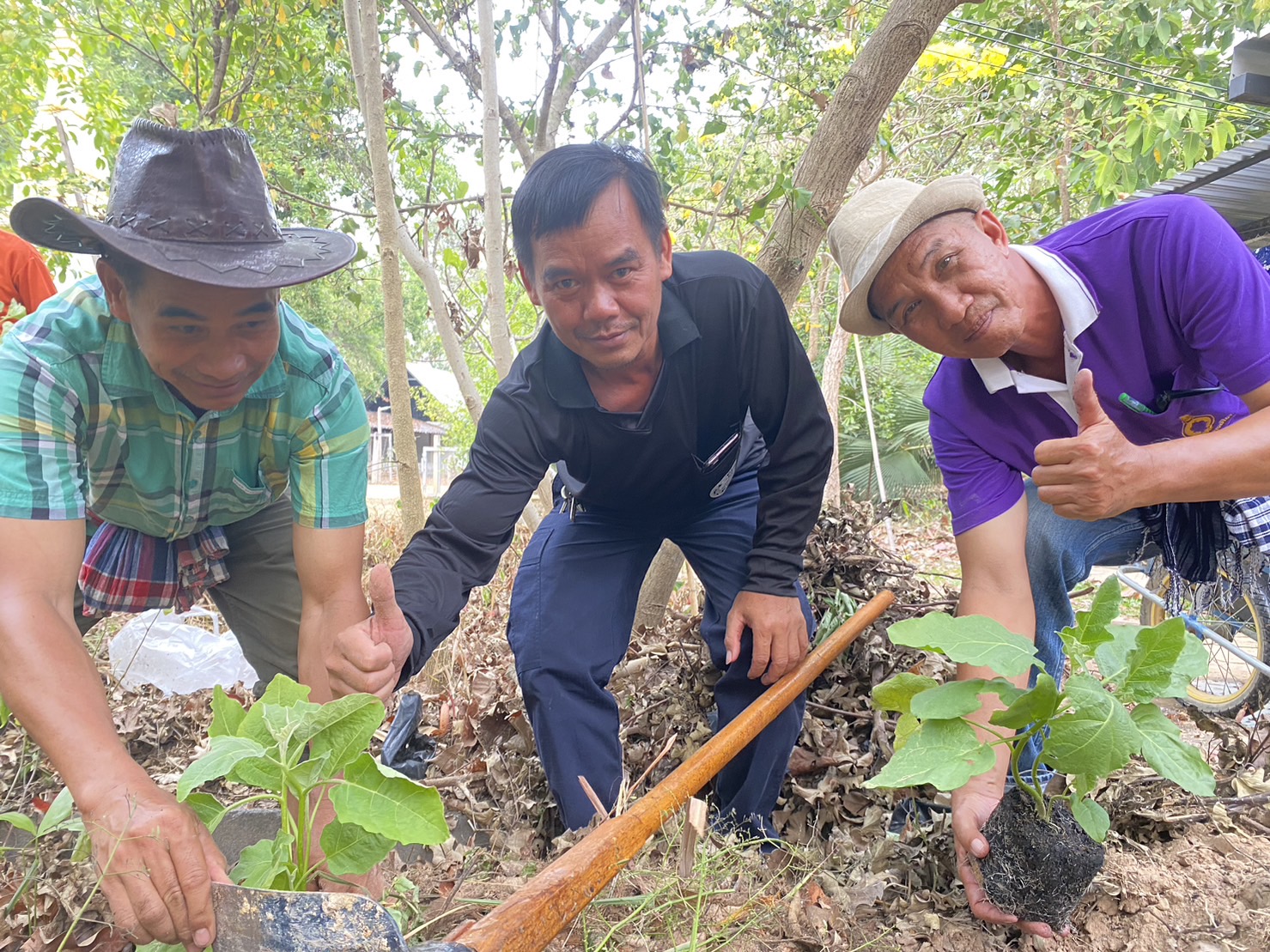 ?พช.ยโสธร ขับเคลื่อนการจัดทำสารสนเทศตำบลต้นแบบเพื่อพัฒนาคุณภาพชีวิต กิจกรรมที่ 2 กิจกรรมสนับสนุนการพัฒนาคุณภาพชีวิตตามความต้องการของ พื้นที่ (ประเด็น การแก้ไขปัญหาความยากจน) ตำบลบึงแก อำเภอมหาชนะชัย จังหวัดยโสธร