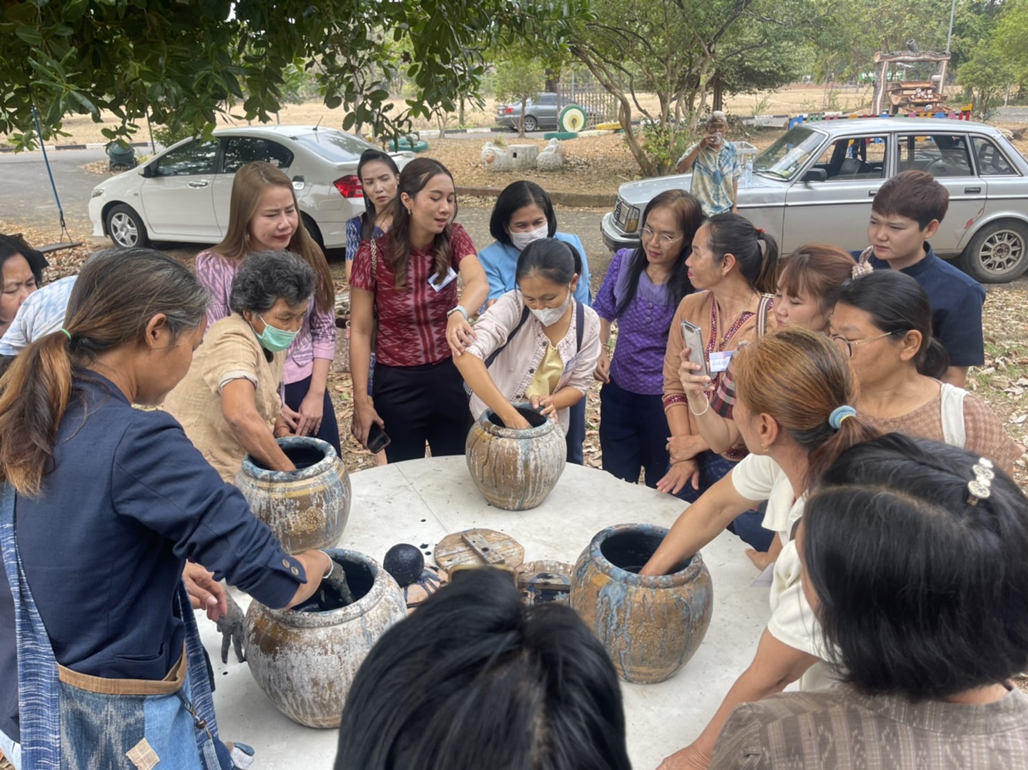 (lotus)พช.ยโสธร ร่วมประชุมโครงการสนองพระราชดำริโครงการ อนุรักษ์พันธุกรรมพืชอันเนื่องมาจากพระราชดำริสมเด็จพระเทพรัตนราชสุดาฯ สยามบรมราชกุมารี