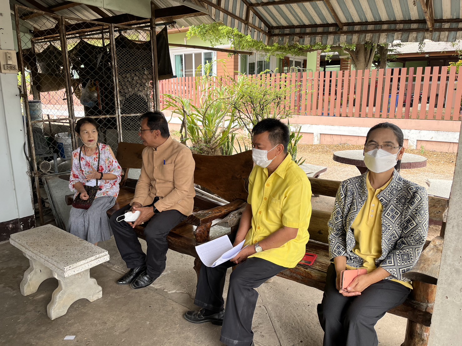 ?พช.ยโสธร ติดตาม ตรวจเยี่ยมและให้กำลังใจสมาชิกผู้กู้ยืมเงินกองทุนพัฒนาบทบาทสตรี