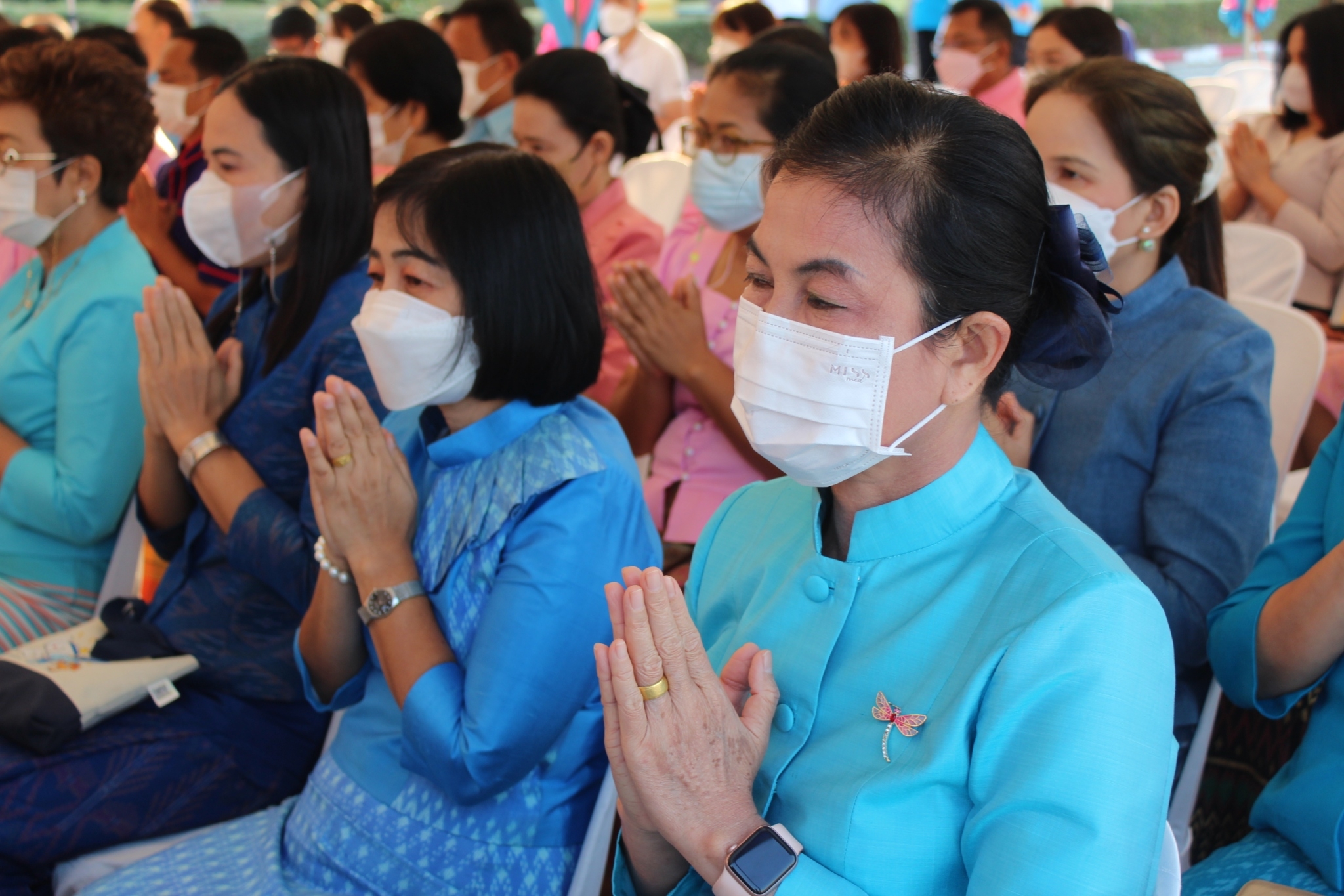 ?พช.ยโสธร ร่วมกิจกรรมทำบุญตักบาตร นำสู่ทาน ศีลและการสงเคราะห์เพื่อนำอาหารและสิ่งของช่วยเหลือ ผู้ได้รับความเดือดร้อน (TPMAP/ThaiQM) ผู้ด้อยโอกาส/กลุ่มเปราะบาง จังหวัดยโสธร ประจำปี พ.ศ.2566 ภายใต้โครงการขจัดความยากจนพัฒนาคนทุกช่วงวัยอย่างยั่งยืนตามหลัก ปรัชญาของเศรษฐกิจพอเพียง