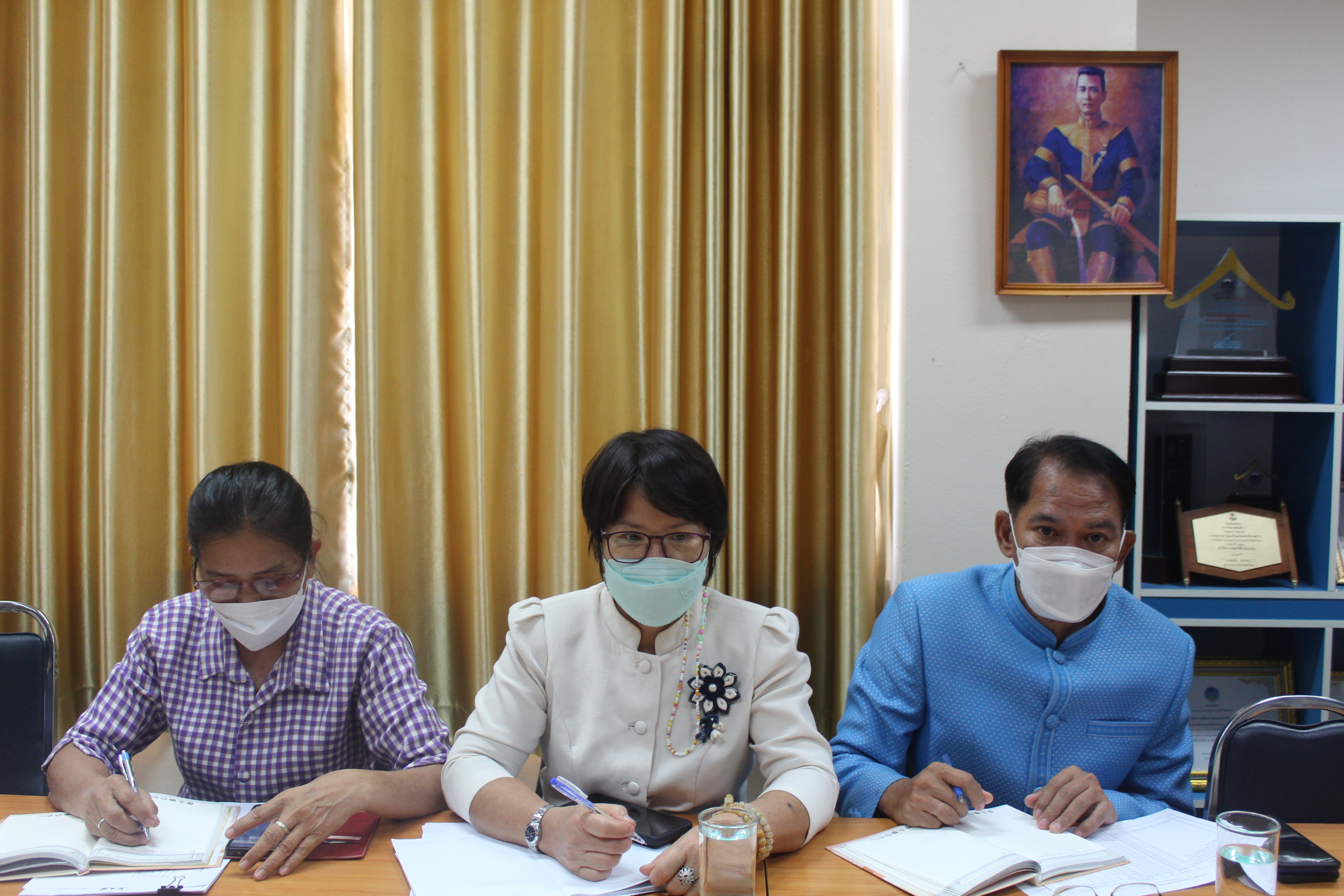 ?พช.ยโสธร ประชุมเจ้าหน้าที่พัฒนาชุมชนจังหวัดยโสธร เพื่อวางแผนดำเนินงานไตรมาสที่ 3