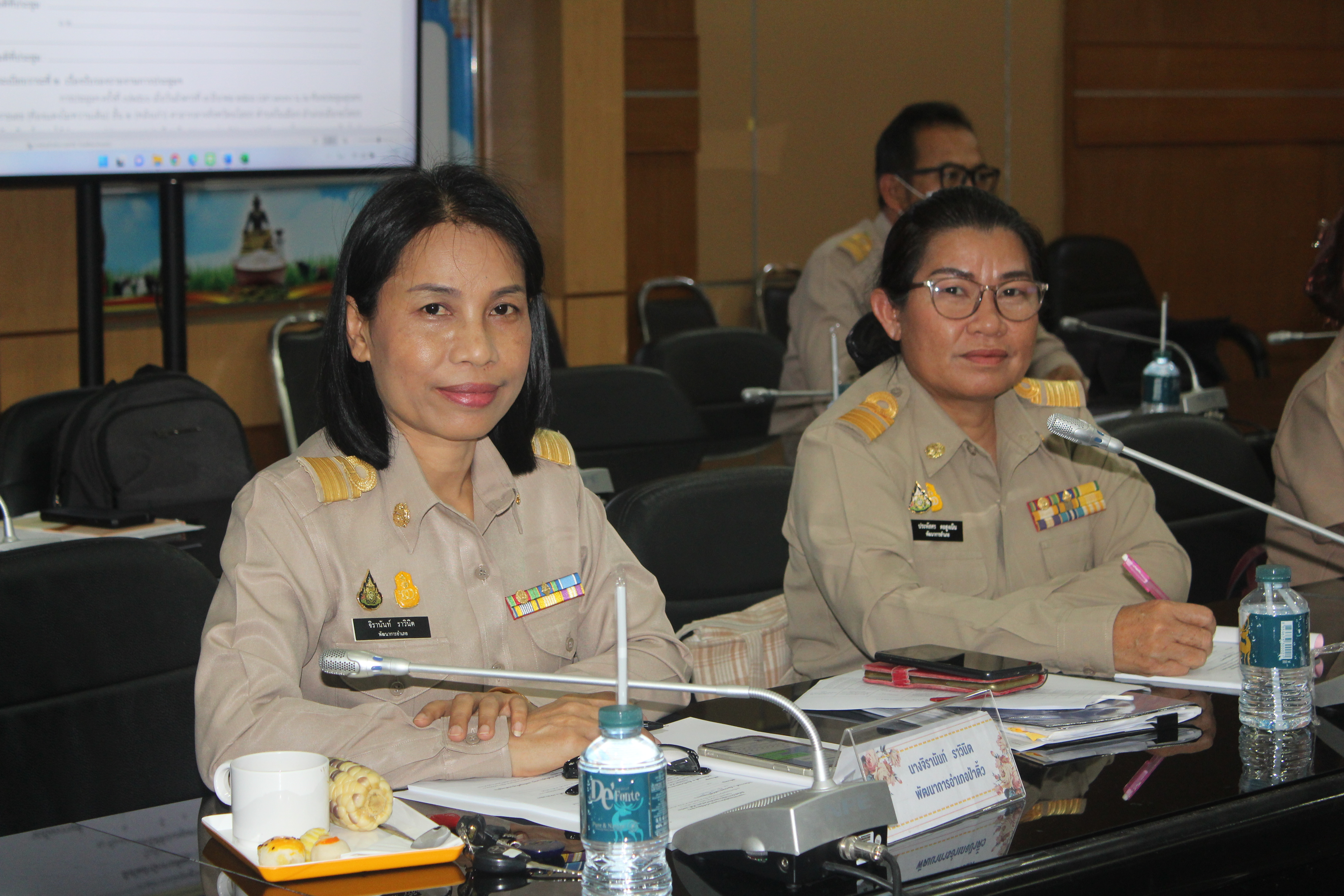 ?พช.ยโสธร ประชุมผู้บริหารและเจ้าหน้าที่พัฒนาชุมชนสังกัดสำนักงานพัฒนาชุมชนจัง หวัดยโสธร ครั้งที่ 4/ 2566