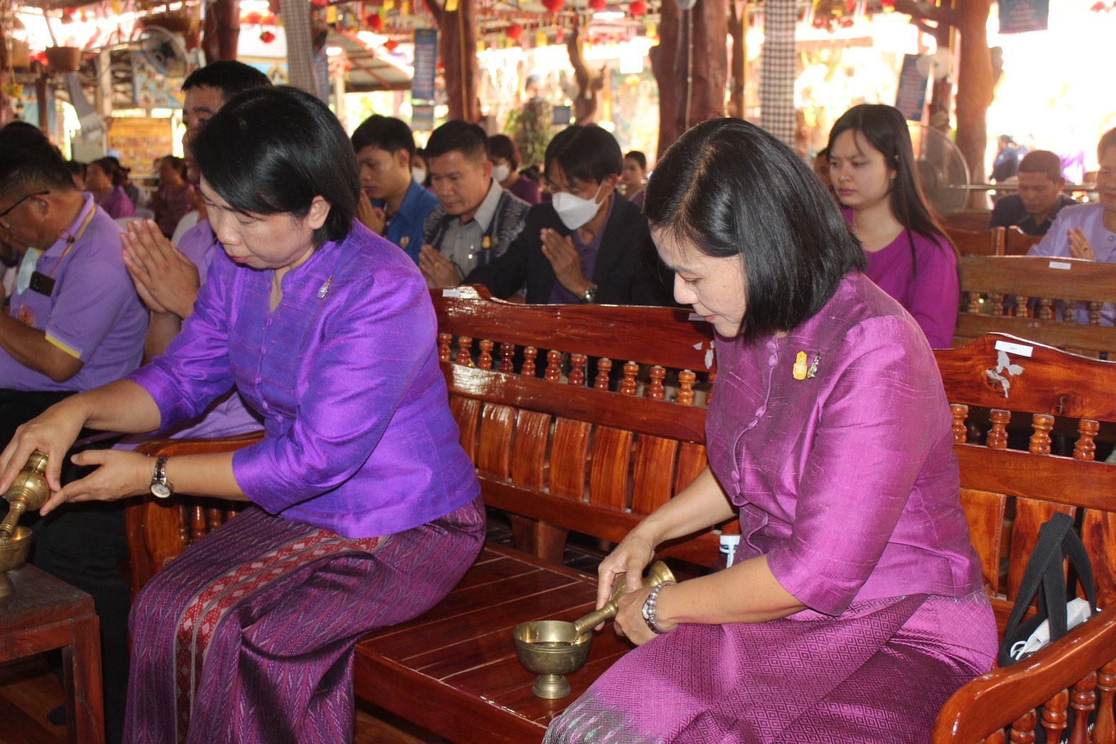 พช.ยโสธร ดำเนินกิจกรรมทอดผ้าป่าสามัคคี สมทบกองทุนพัฒนาเด็กชนบทในพระราชูปถัมภ์สมเด็จพระเทพรัตนราชสุดาฯสยามบรมราชกุมารี ณ วัดโพธาราม บ้านโพธิ์ทอง หมู่ที่ 12 ตำบลห้องแซง อำเภอเลิงนกทา จังหวัดยโสธร