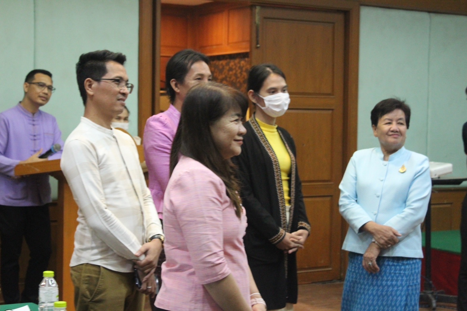 พช.ยโสธร เดินหน้าเร่งพัฒนาลายผ้า “ผ้าไทยใส่ให้สนุก”ในโครงการ สืบสานภูมิปัญญา ผ้าทอจังหวัดยโสธร