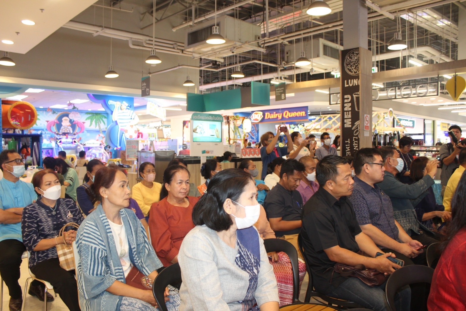 ?พช.ยโสธร ดำเนินกิจกรรม ทดสอบตลาด ตามโครงการพัฒนาผลิตภัณฑ์สินค้าชุมชนกิจกรรมส่งเสริมกระบวนการเครือข่ายองค์ความรู้ (Knowledge – Based OTOP : KBO) กิจกรรมย่อย พัฒนาผลิตภัณฑ์ OTOP โดยเครือข่ายองค์ความรู้ KBO จังหวัดยโสธร