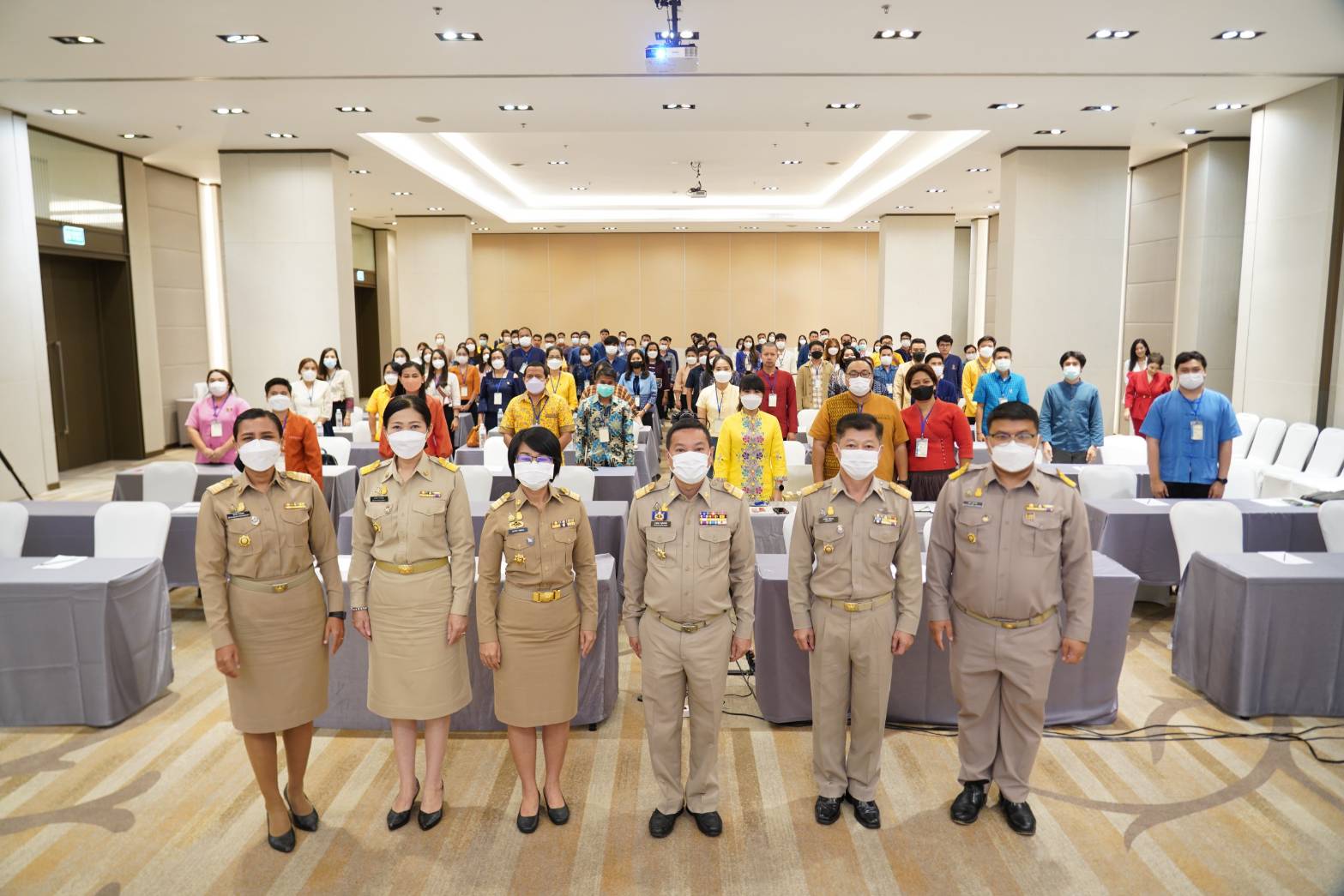 พช.ยโสธร ร่วมอบรมโครงการพัฒนาบุคลากรเพื่อเสริมสร้างภาพลักษณ์และสร้างเครือข่ายการประชาสัมพันธ์องค์กร ระหว่างวันที่ 22 – 23 พฤษภาคม 2566 ณ โรงแรมทีเค พาเลซ โฮเทล แอนด์ คอนเวนชั่น ถนนแจ้งวัฒนะ เขตหลักสี่ กรุงเทพมหานคร