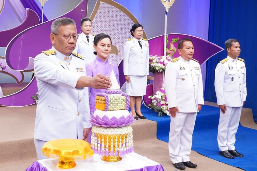 พช.ยโสธร ร่วมบันทึกเทปถวายพระพรสมเด็จพระนางเจ้าฯ พระบรมราชินี เนื่องในโอกาสวันเฉลิมพระชนมพรรษา 3 มิถุนายน 2566