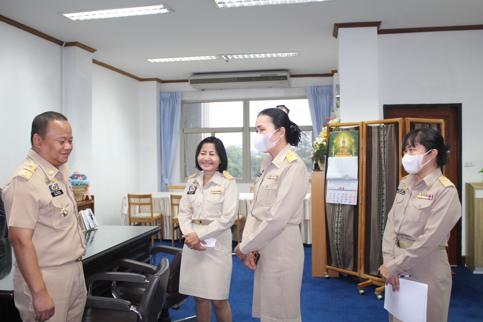 พช.ยโสธร ต้อนรับข้าราชการที่ย้ายมาปฏิบัติหน้าที่ ณ สำนักงานพัฒนาชุมชนจังหวัดยโสธร