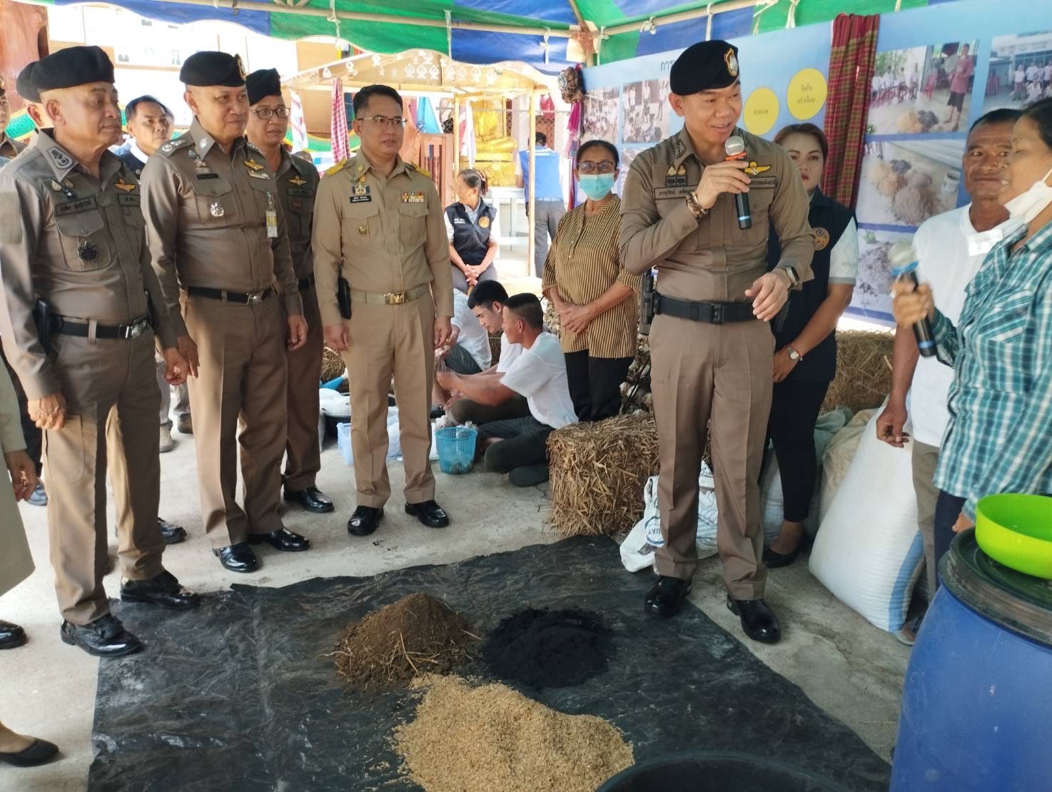 พช.ยโสธร ร่วมต้อนรับคณะตรวจเยี่ยมโครงการชุมชนยั่งยืน เพื่อแก้ไขปัญหายาเสพติดแบบครบวงจร ตามยุทธศาสตร์ชาติ ในพื้นที่อำเภอทรายมูล จังหวัดยโสธร