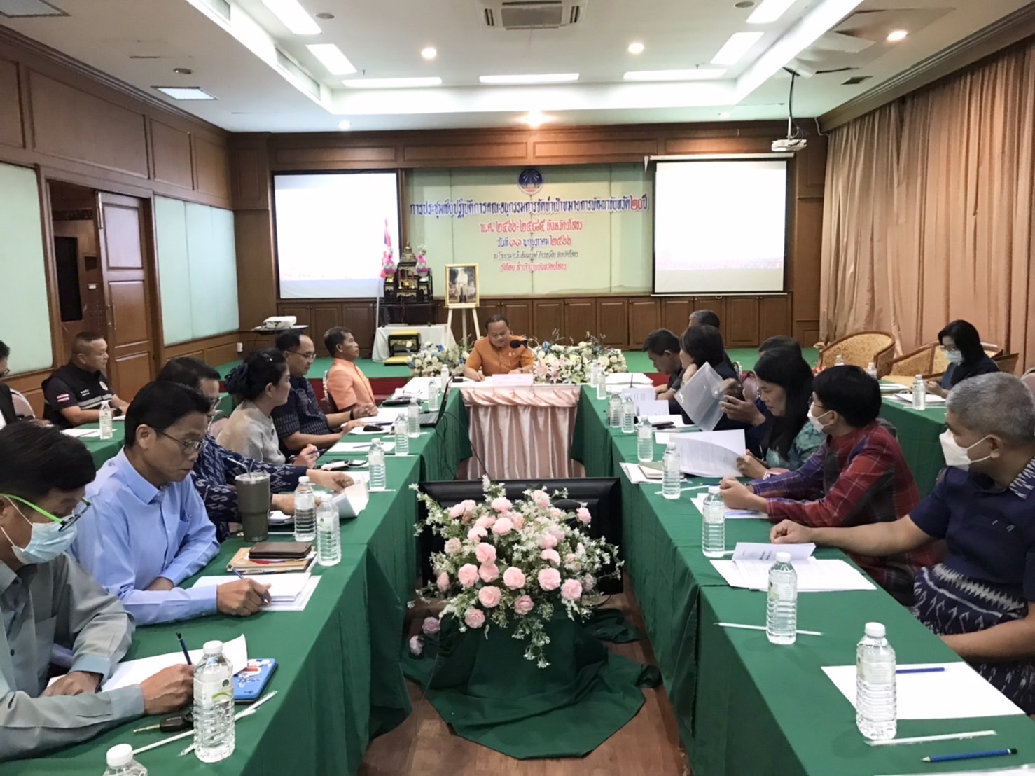 พช.ยโสธร ร่วมประชุมเชิงปฏิบัติการคณะอนุกรรมการจัดทำเป้าหมายการพัฒนาจังหวัด 20 ปี พ.ศ.2566-2585 จังหวัดยโสธร